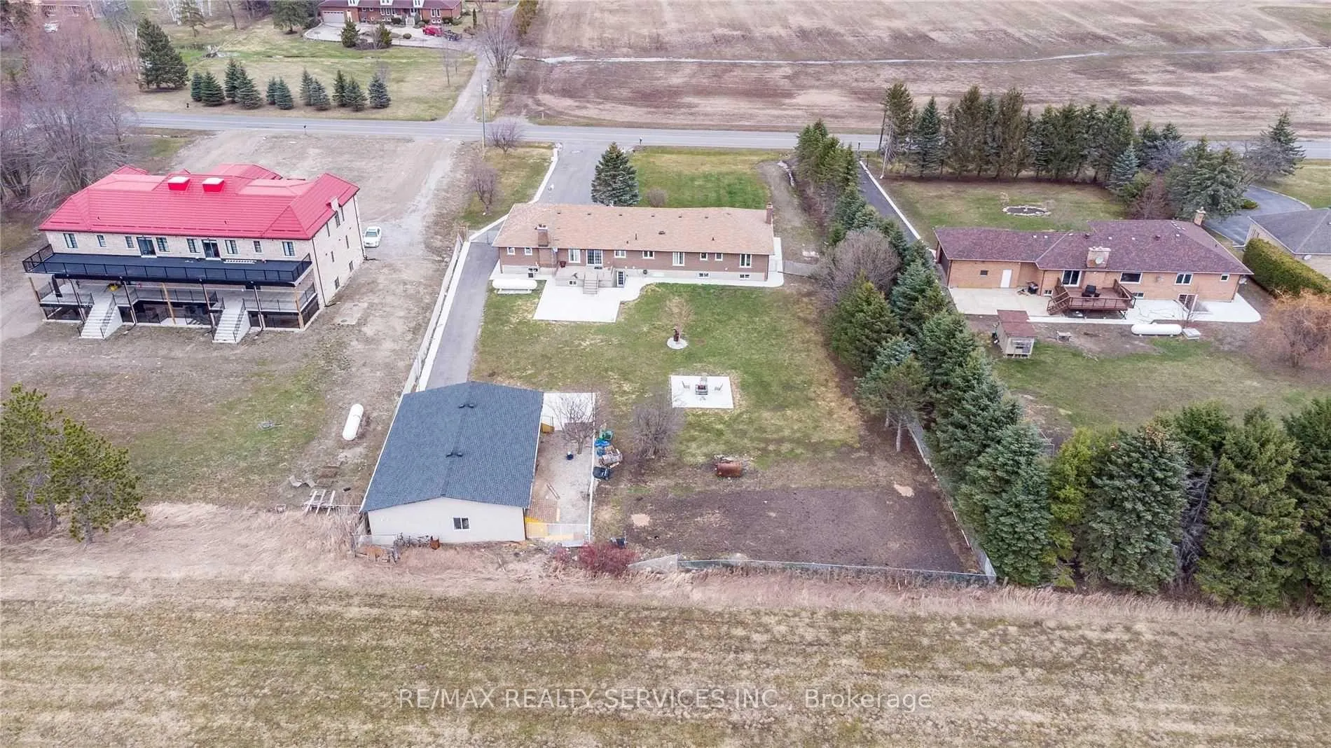Photo 3 of 14394 Bramalea Road, Caledon, Rural Caledon — HOMEH