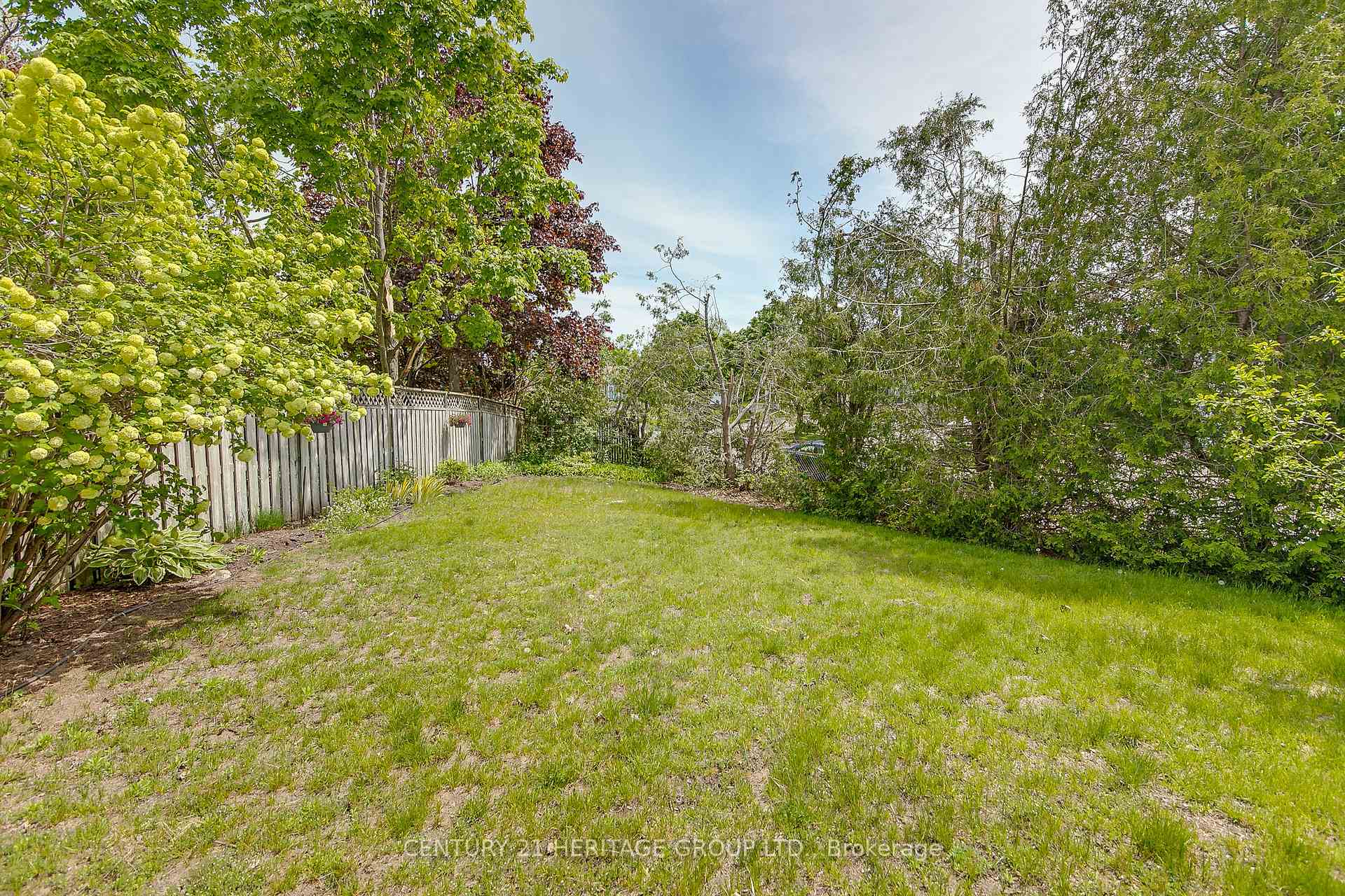 Photo 28 of 25 Shakespeare Crescent, Barrie, Letitia Heights — HOMEH
