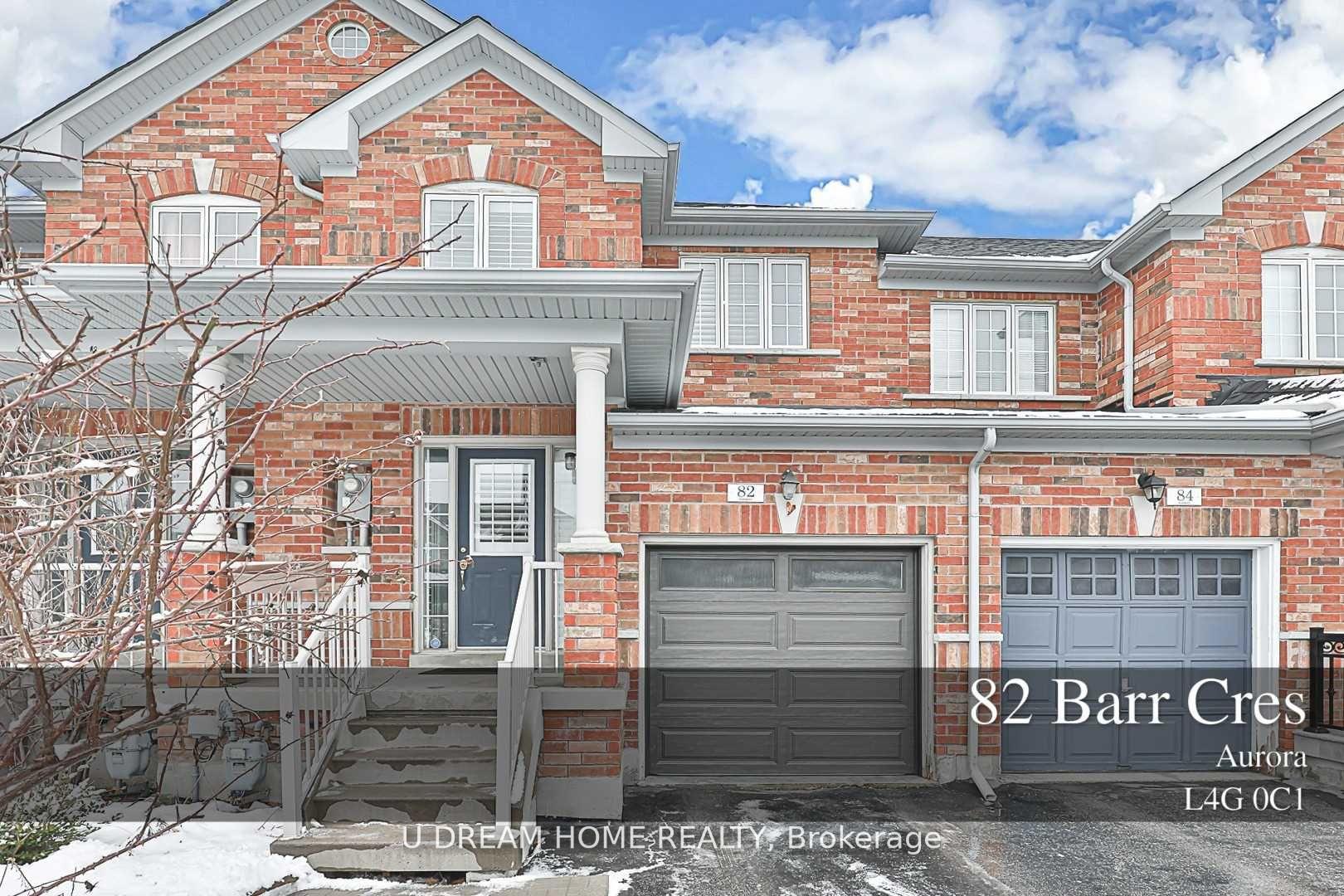 Photo 1 of 82 Barr Crescent, Aurora, Bayview Northeast — HOMEH