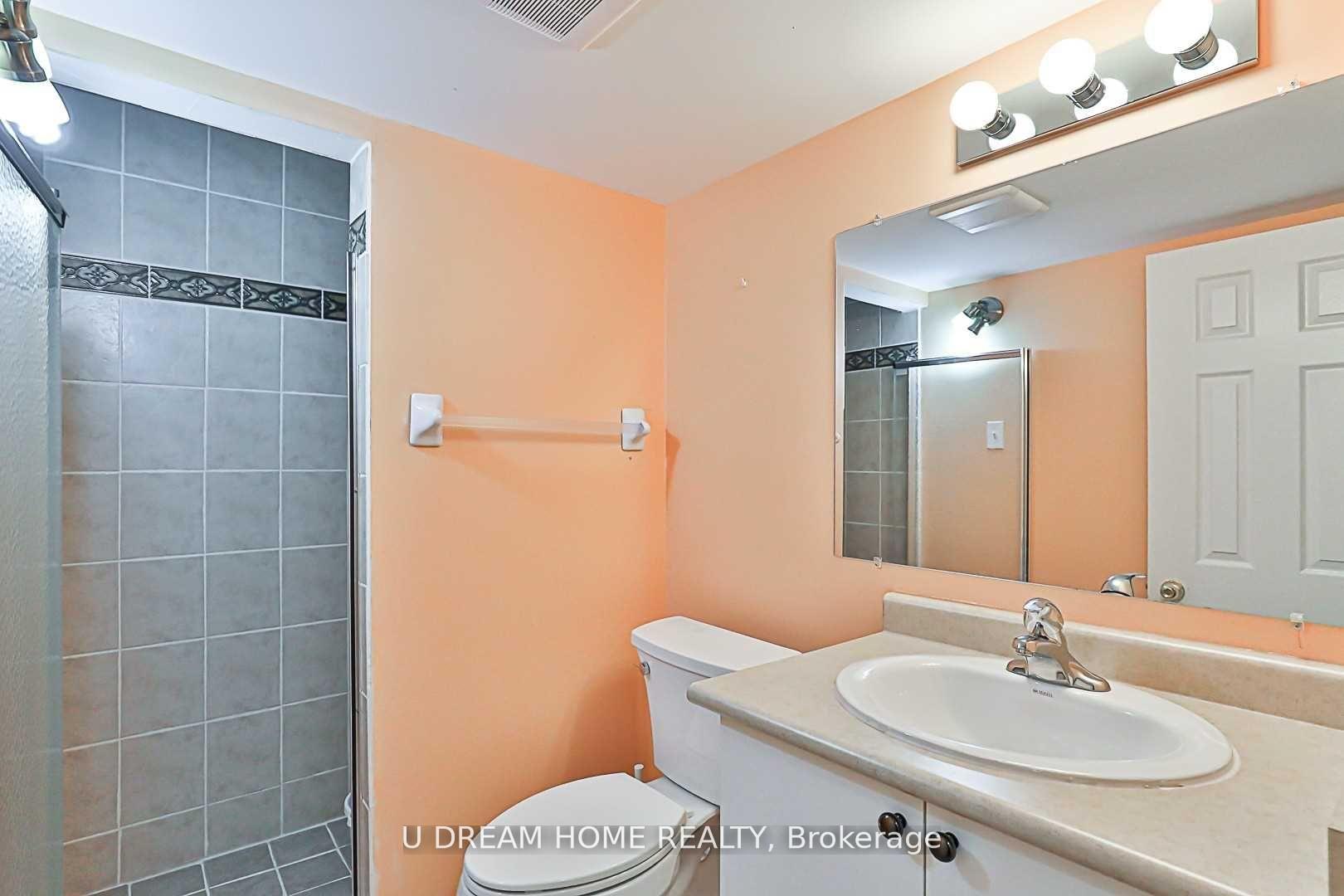 Photo 34 of 82 Barr Crescent, Aurora, Bayview Northeast — HOMEH