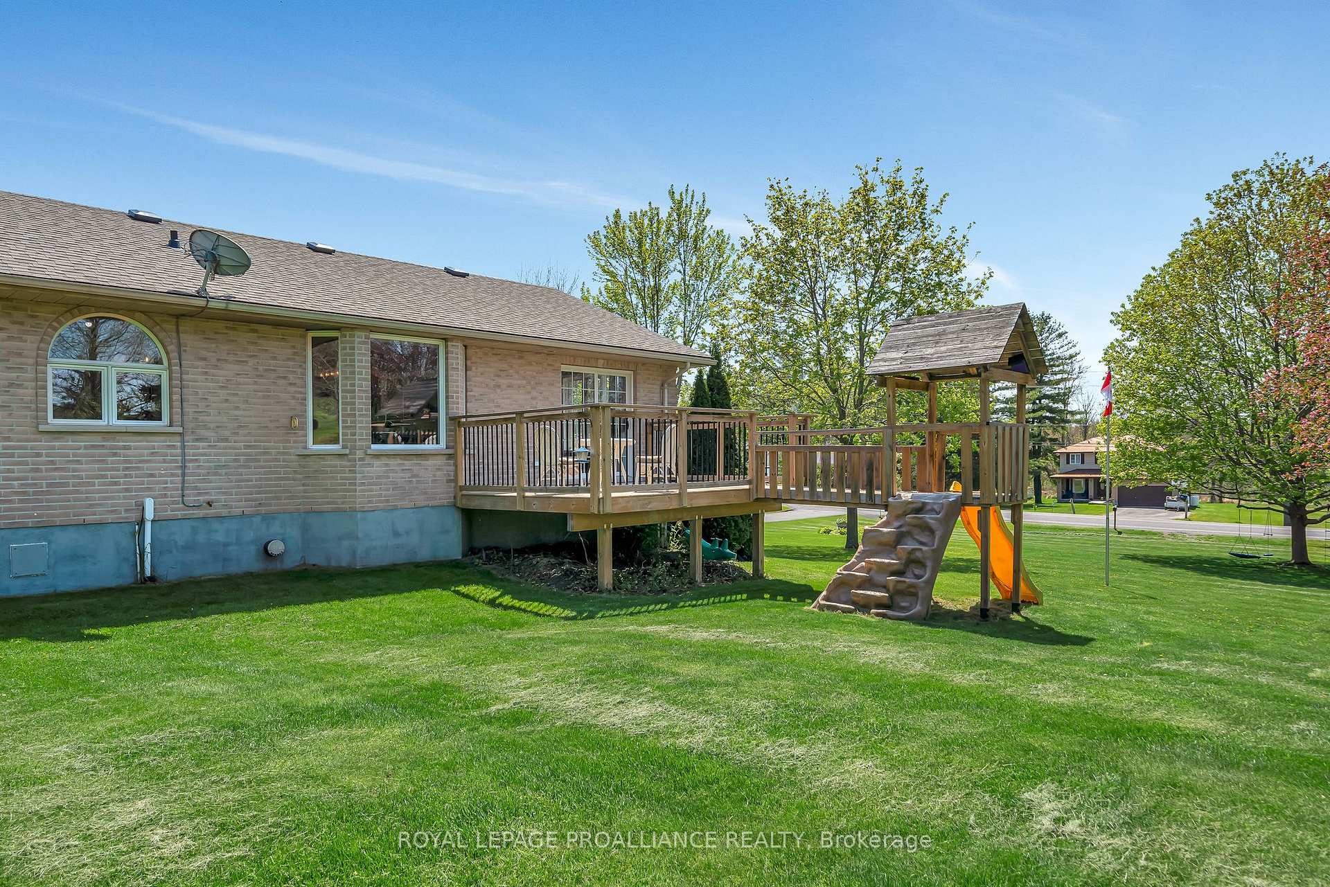 Photo 35 of 616 Old Madoc Road, Belleville, Thurlow Ward — HOMEH