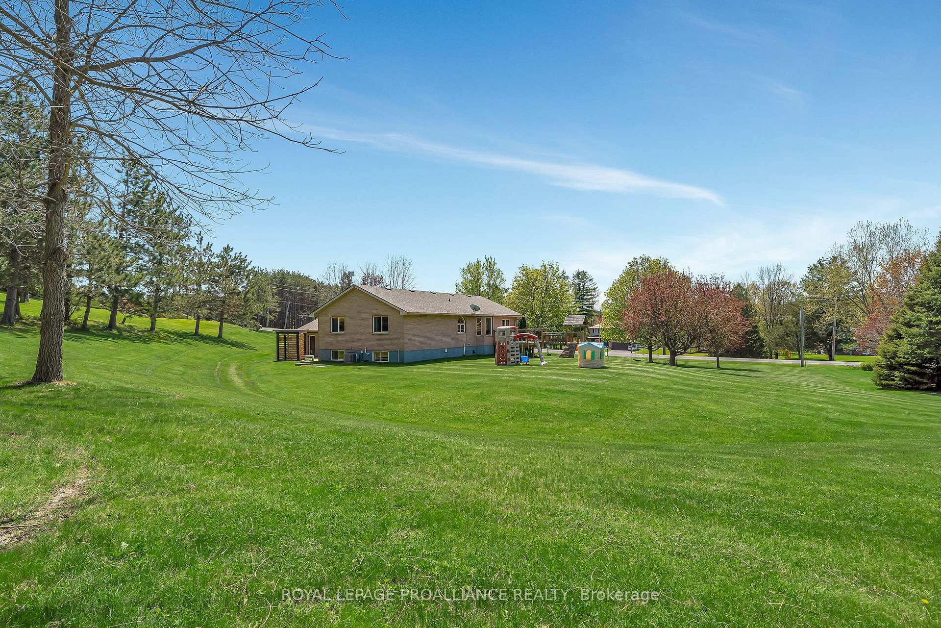 Photo 38 of 616 Old Madoc Road, Belleville, Thurlow Ward — HOMEH