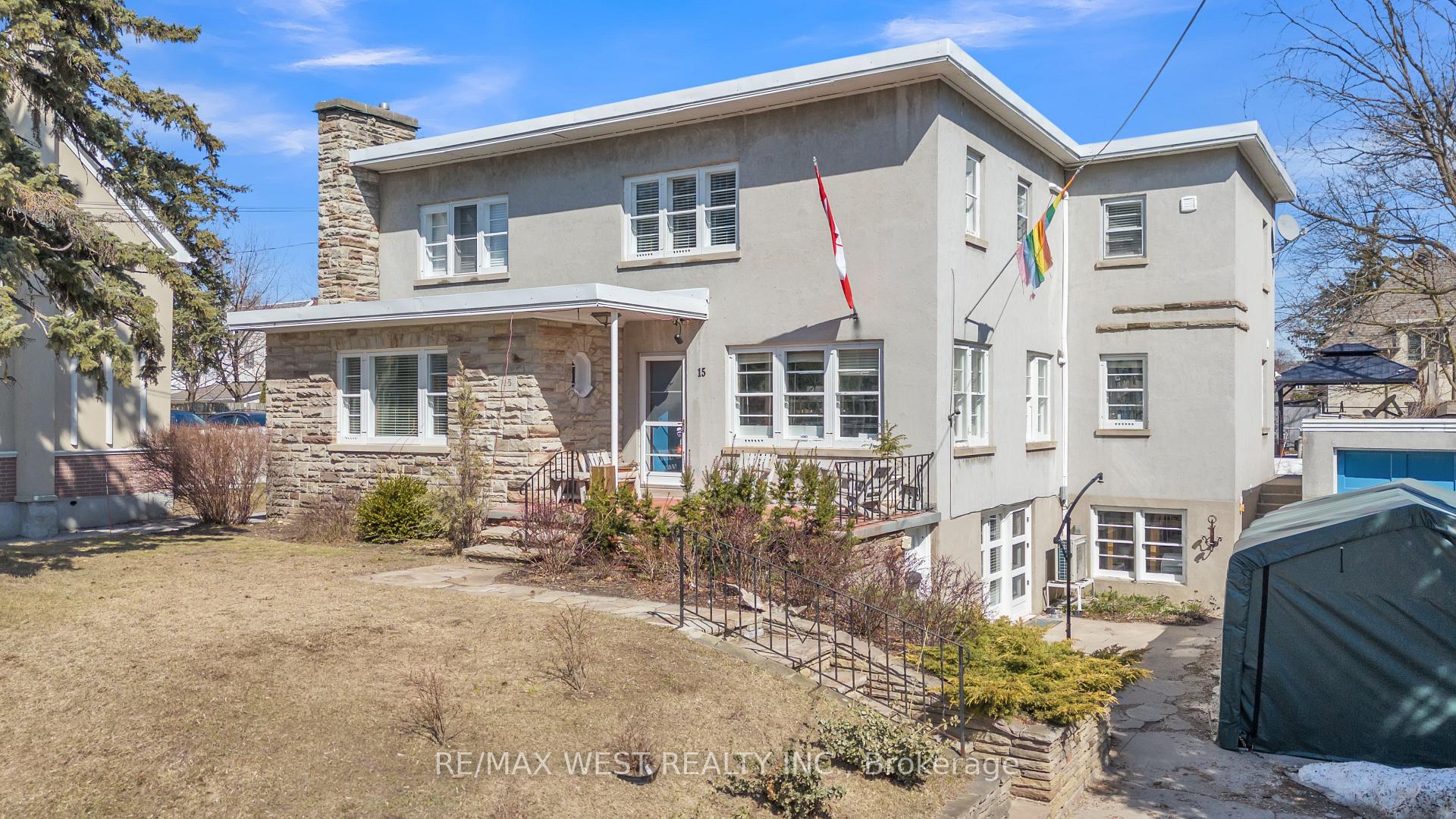 Photo 1 of 15 Parkside Drive, Barrie, Queen's Park — HOMEH