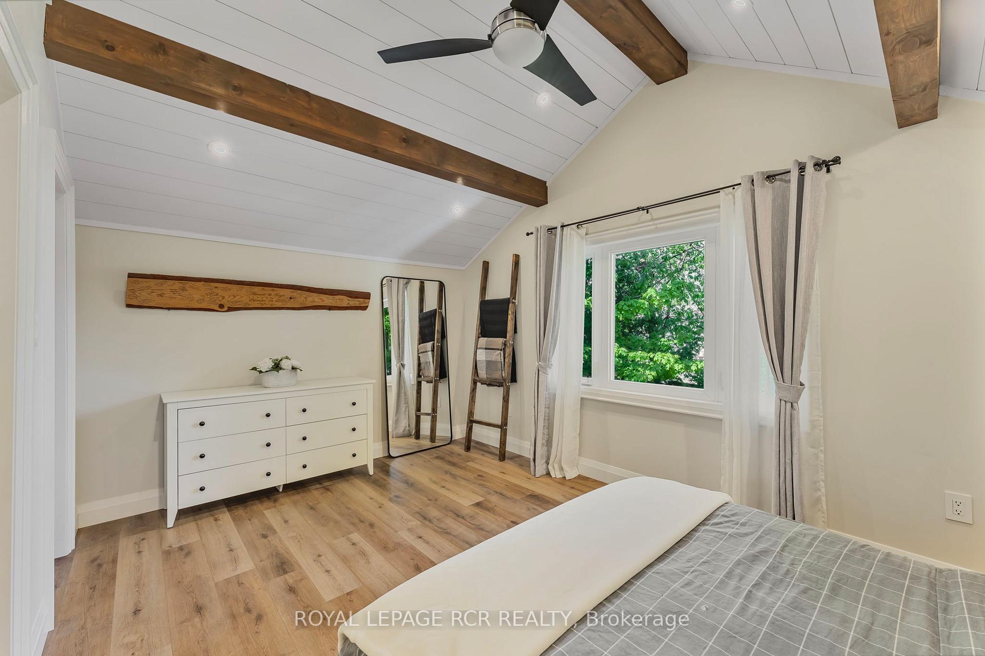 Photo 19 of 6 Downsview Drive, Barrie, Codrington — HOMEH