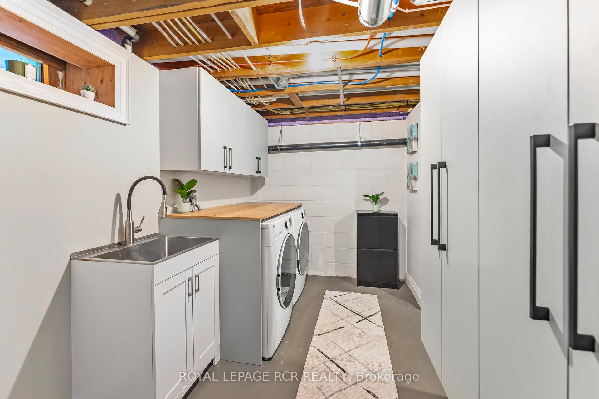 Photo 23 of 6 Downsview Drive, Barrie, Codrington — HOMEH