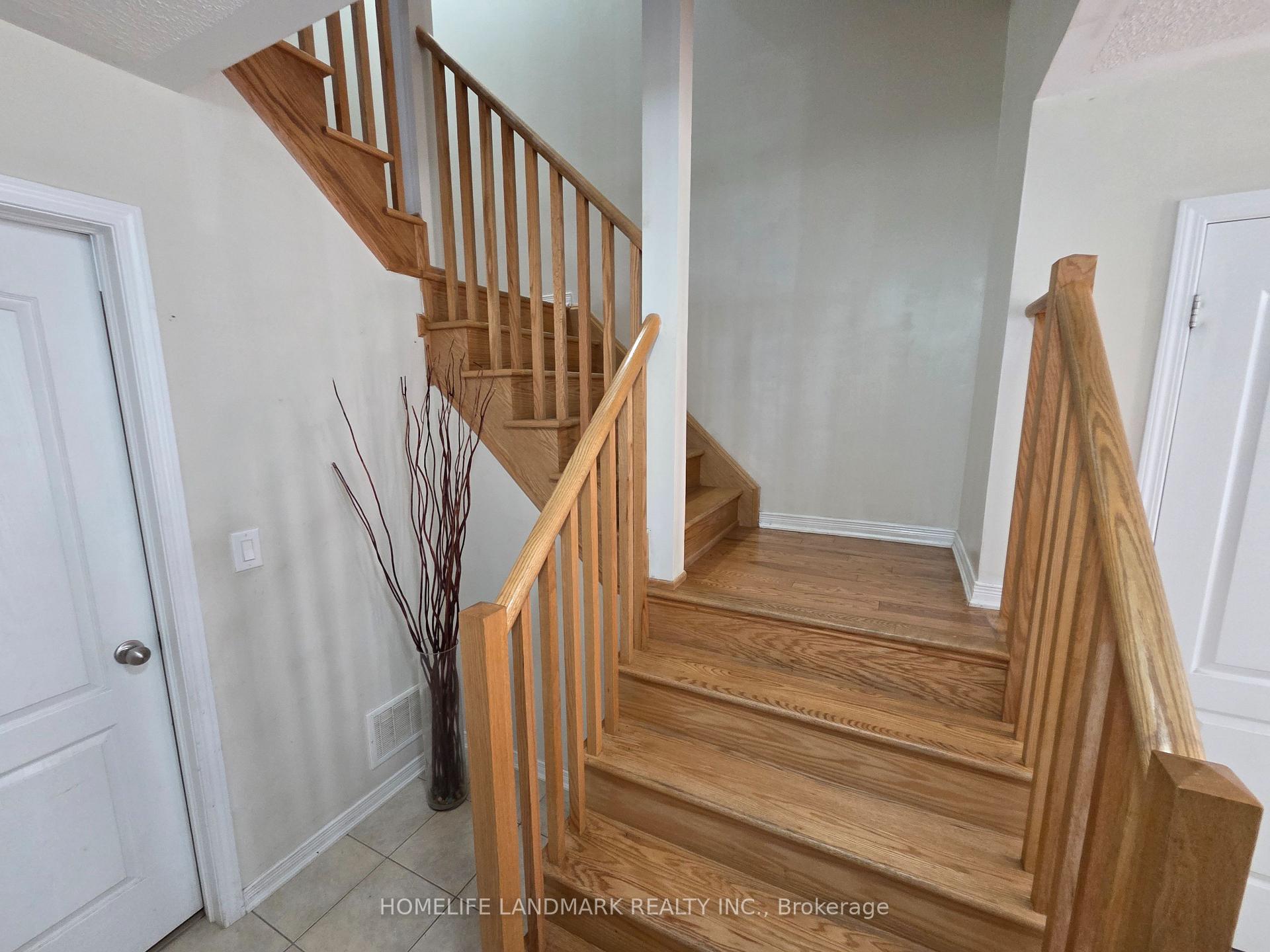 Photo 10 of 17 Birchfield Crescent, Caledon, Rural Caledon — HOMEH