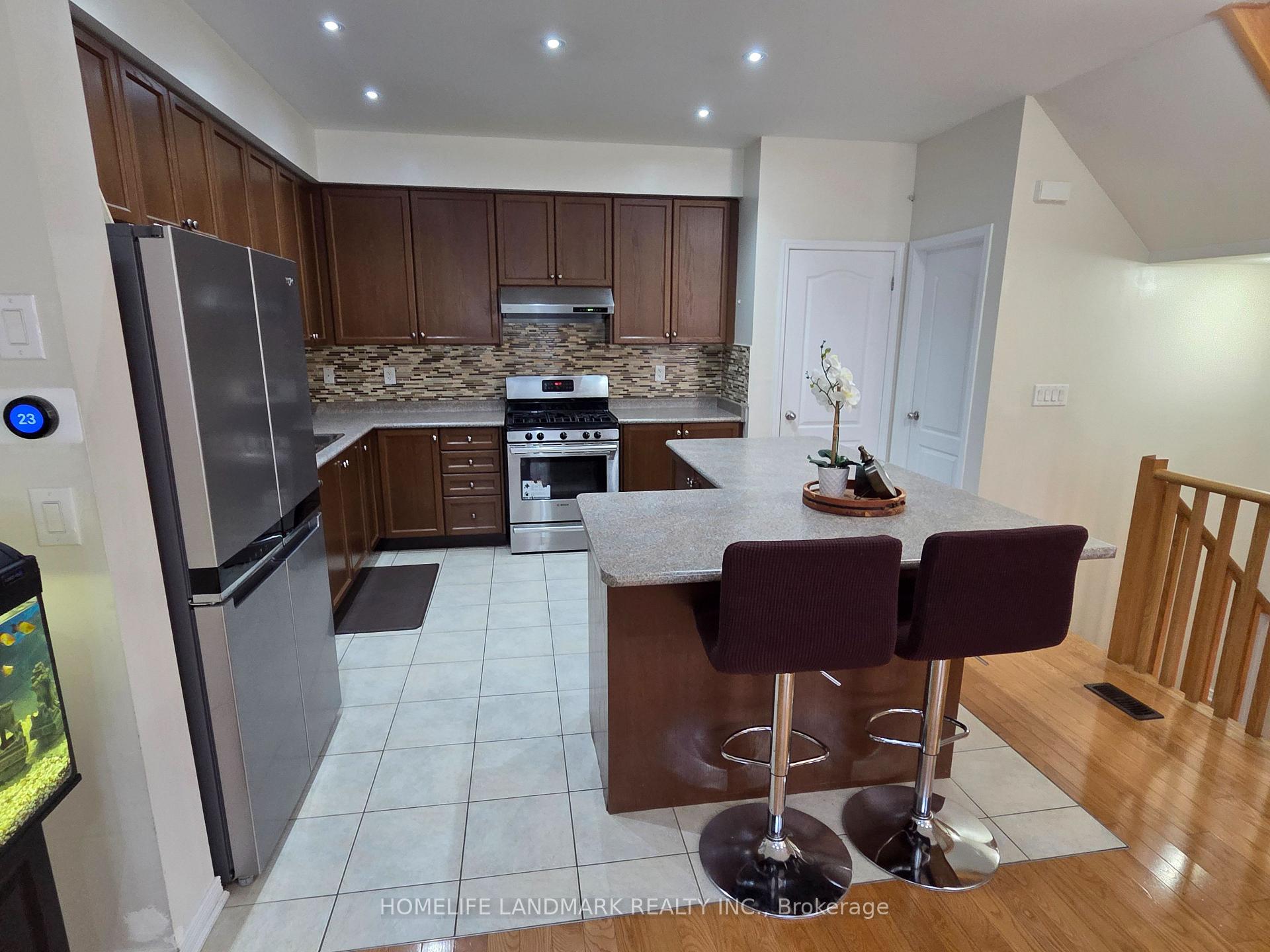 Photo 15 of 17 Birchfield Crescent, Caledon, Rural Caledon — HOMEH