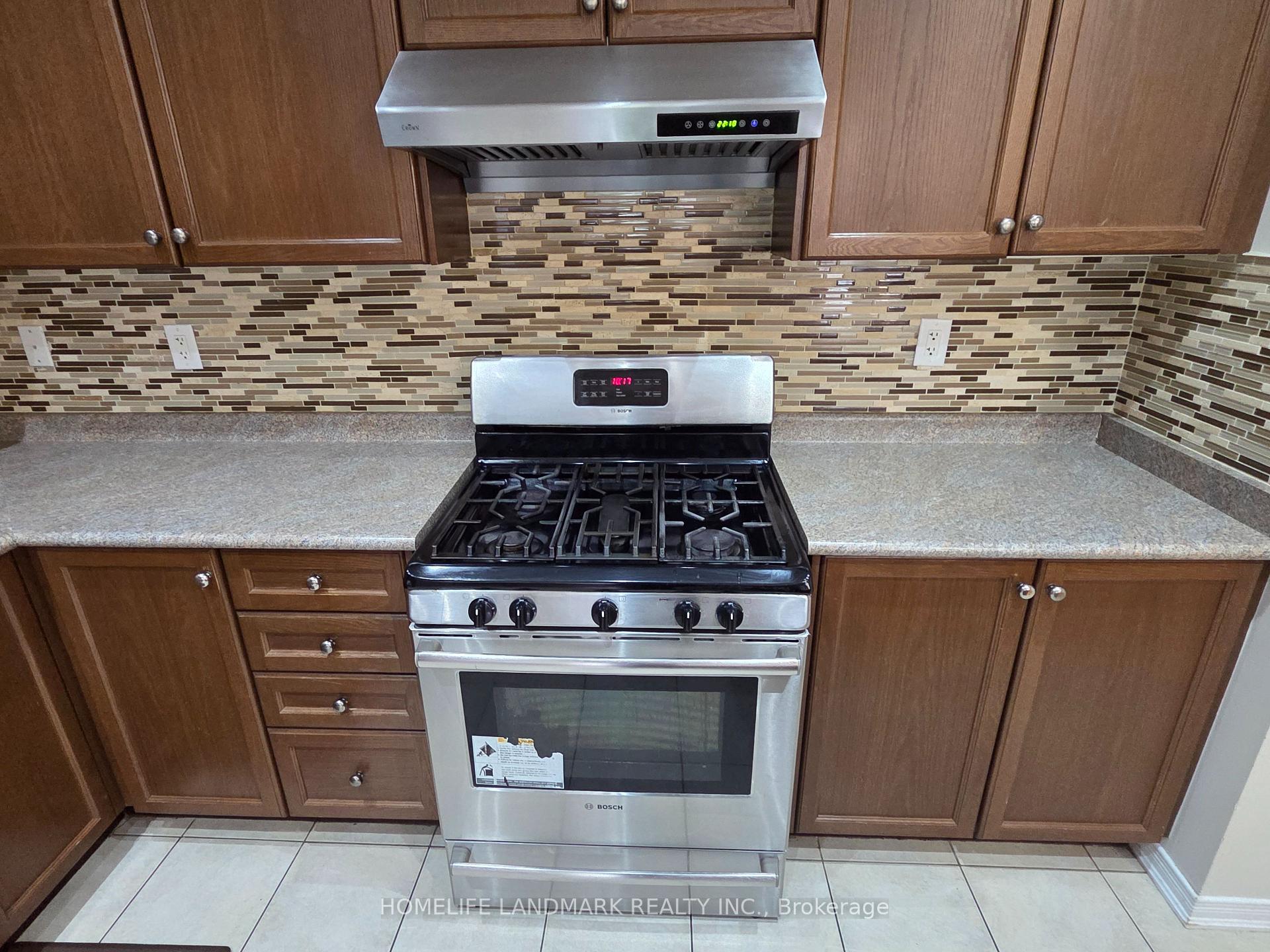 Photo 16 of 17 Birchfield Crescent, Caledon, Rural Caledon — HOMEH