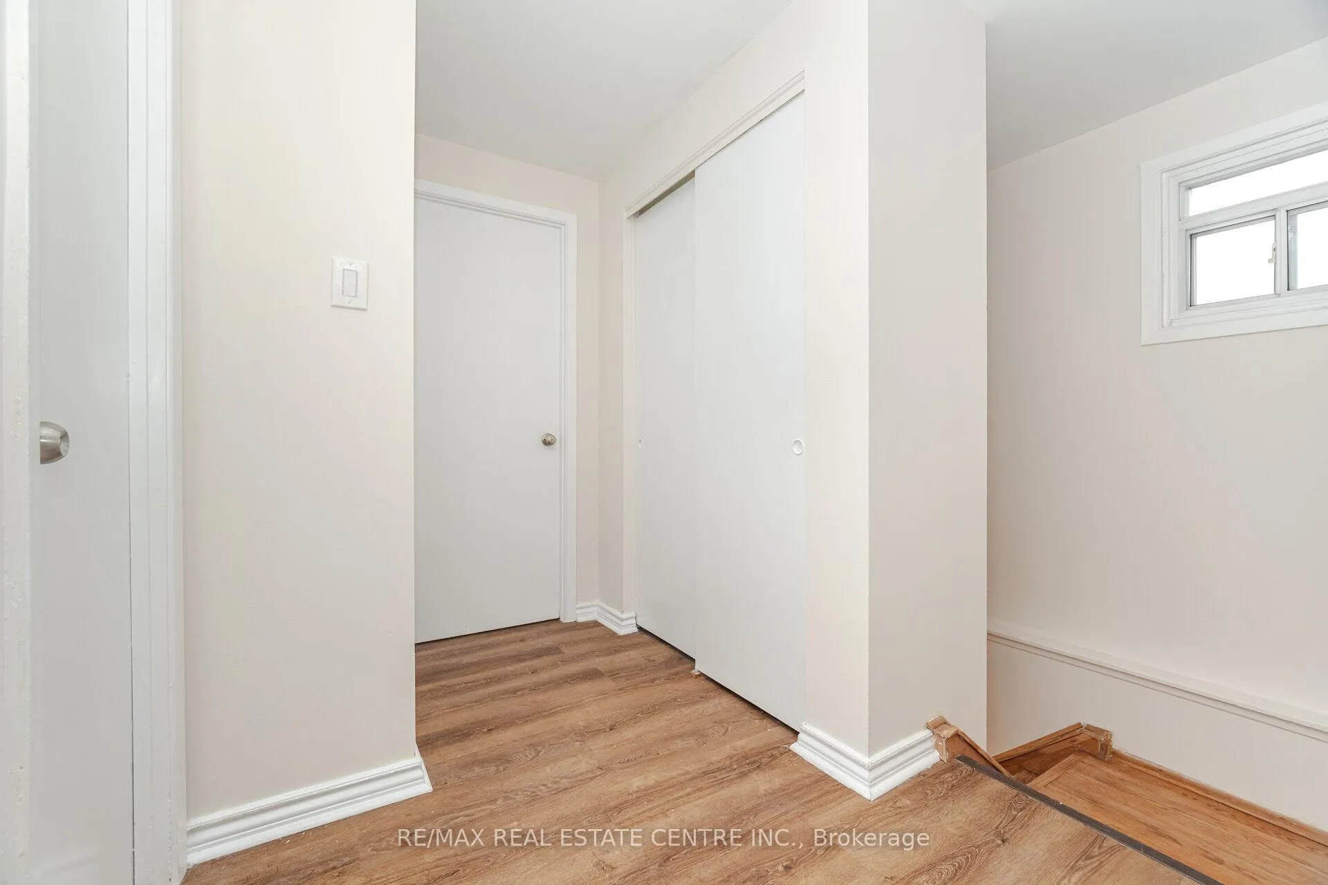Photo 17 of 51 Crawford Drive, Brampton, Madoc — HOMEH