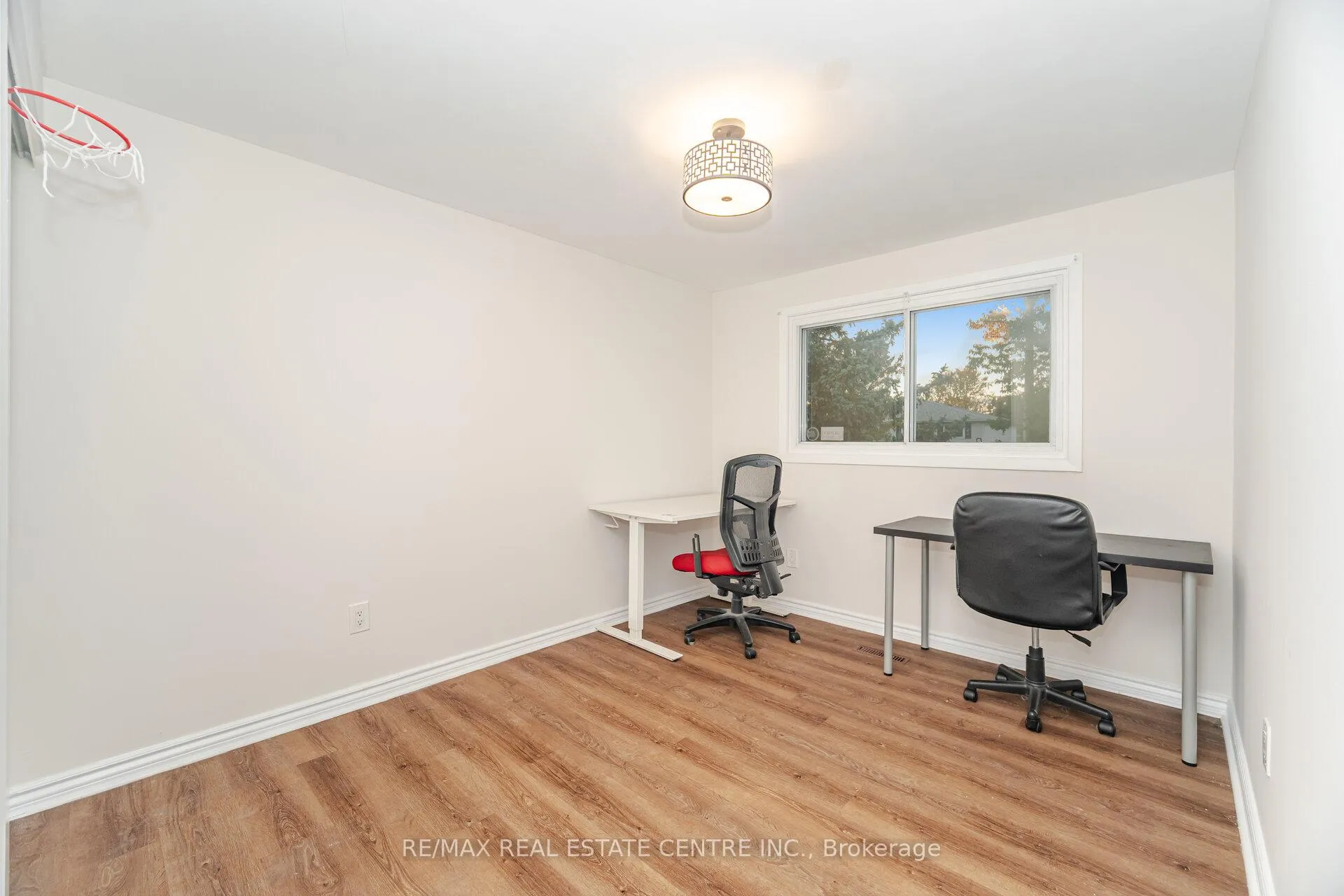 Photo 21 of 51 Crawford Drive, Brampton, Madoc — HOMEH