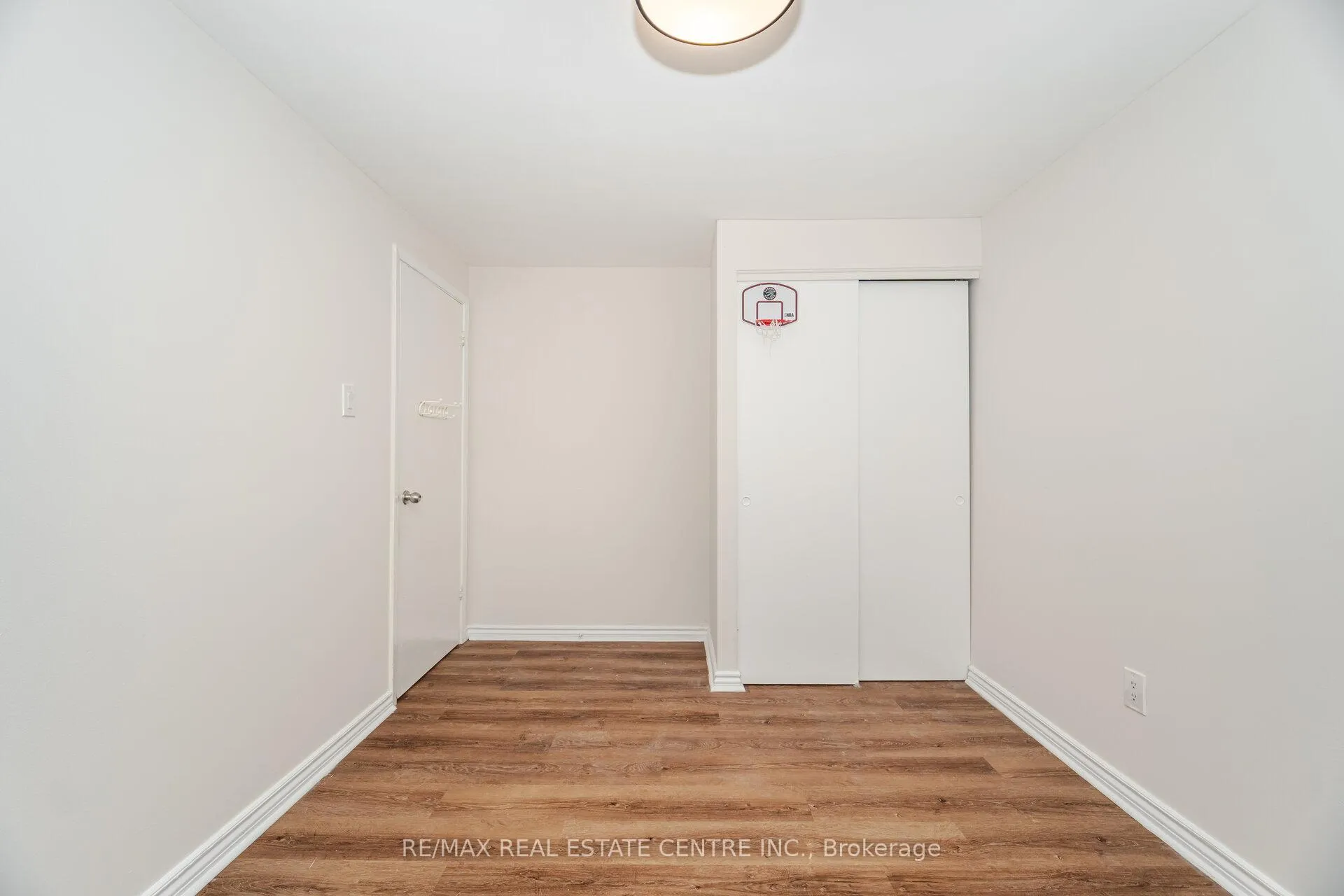 Photo 22 of 51 Crawford Drive, Brampton, Madoc — HOMEH