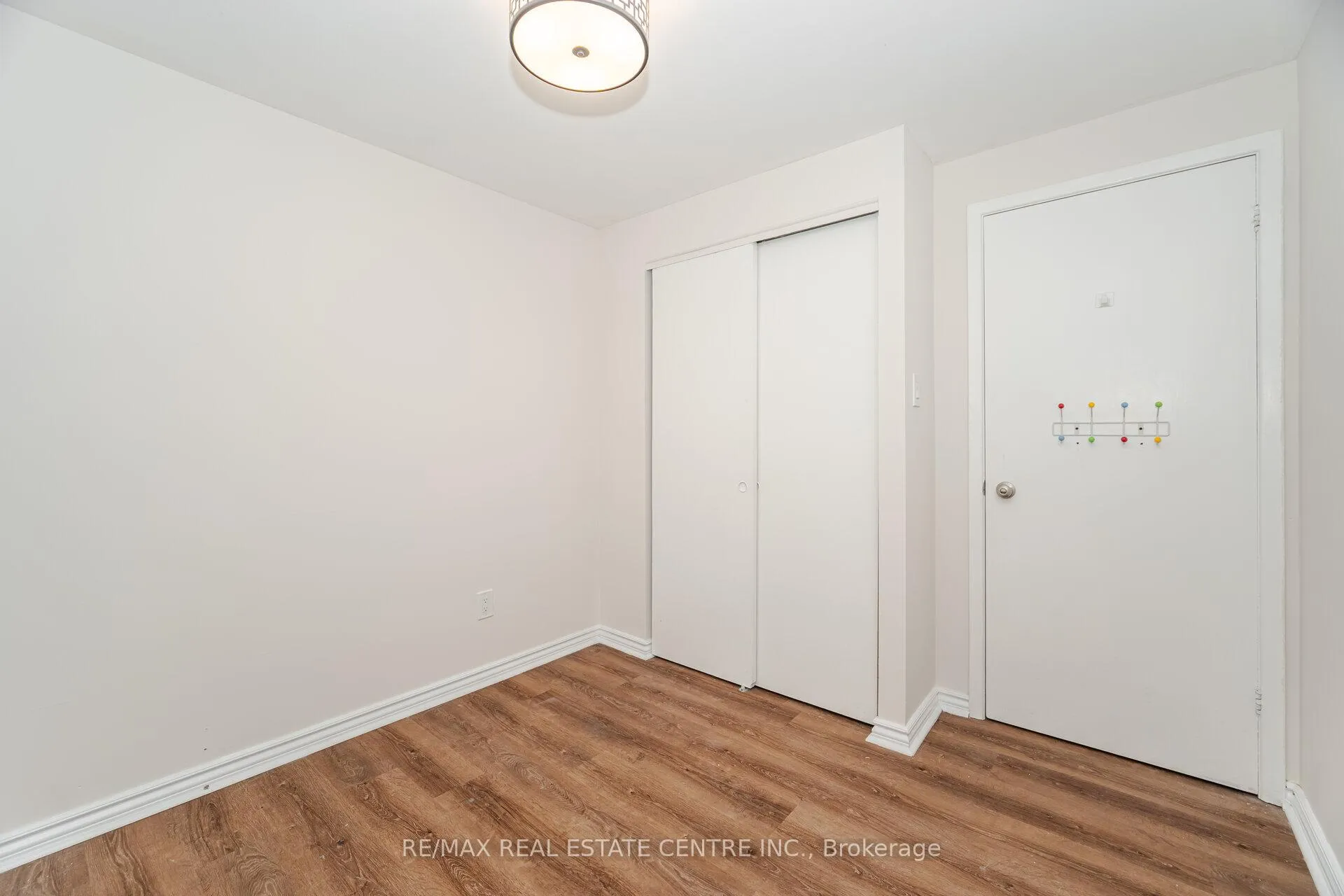 Photo 24 of 51 Crawford Drive, Brampton, Madoc — HOMEH