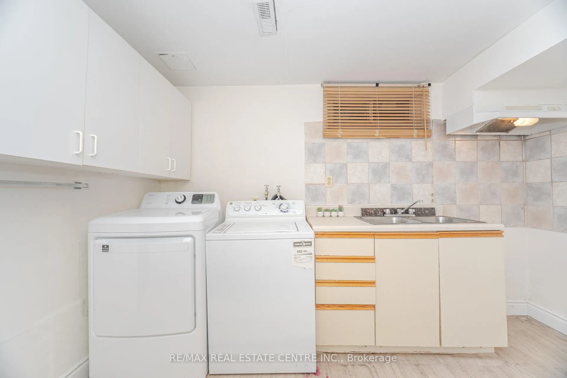 Photo 31 of 51 Crawford Drive, Brampton, Madoc — HOMEH