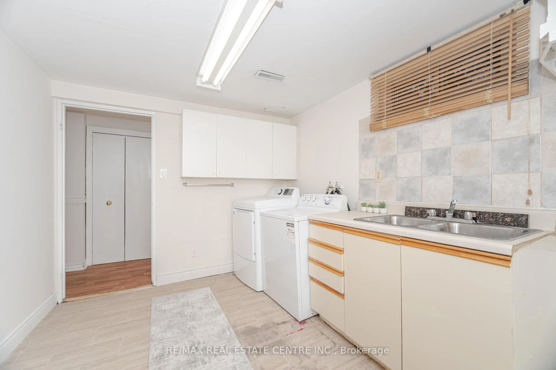 Photo 32 of 51 Crawford Drive, Brampton, Madoc — HOMEH