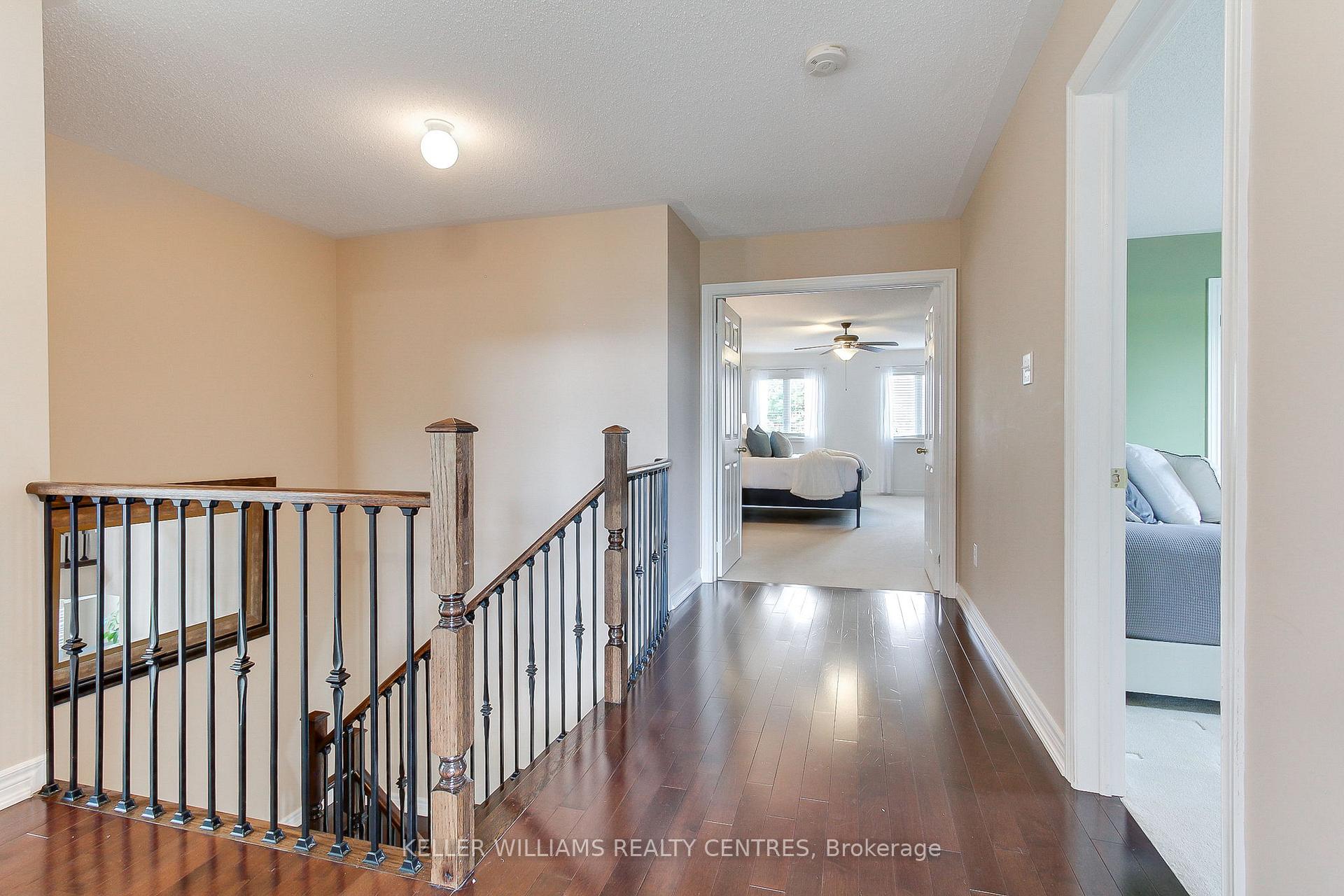 Photo 33 of 56 Pointon Street, Aurora, Bayview Northeast — HOMEH