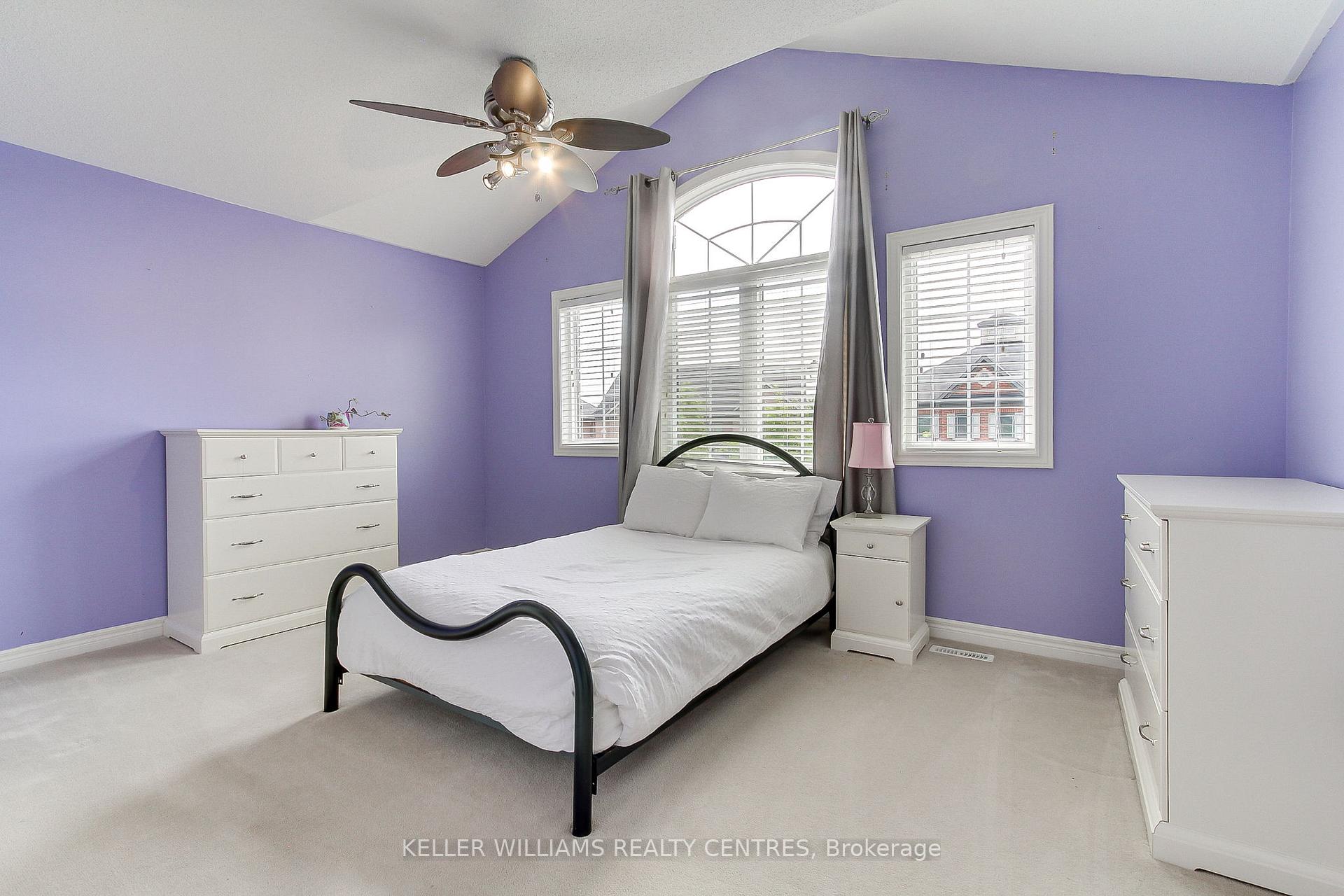 Photo 39 of 56 Pointon Street, Aurora, Bayview Northeast — HOMEH