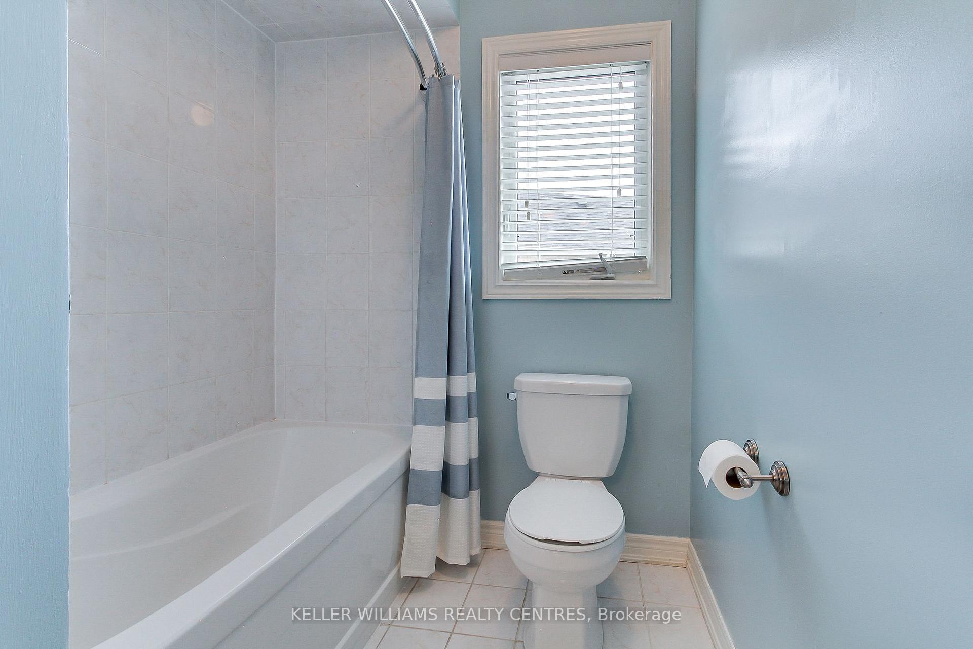 Photo 45 of 56 Pointon Street, Aurora, Bayview Northeast — HOMEH