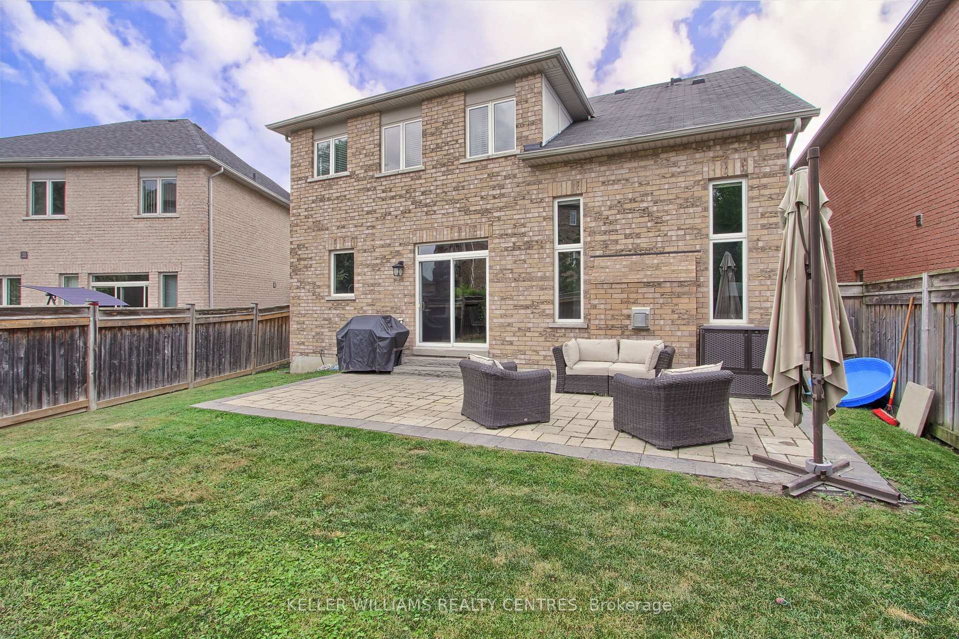 Photo 48 of 56 Pointon Street, Aurora, Bayview Northeast — HOMEH