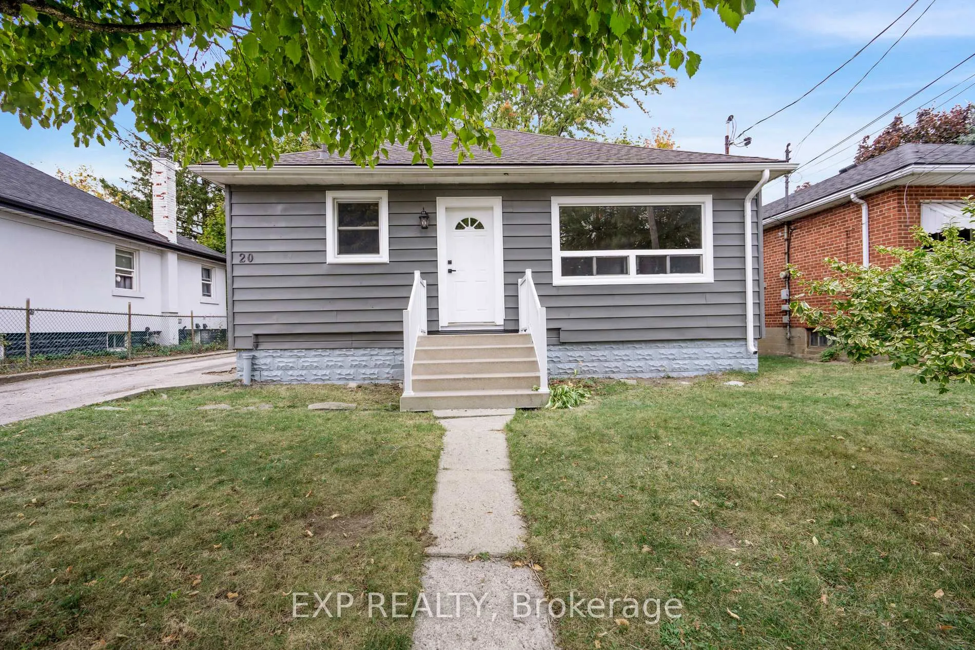Photo 1 of 20 West 4th Street, Hamilton, Bonnington — HOMEH