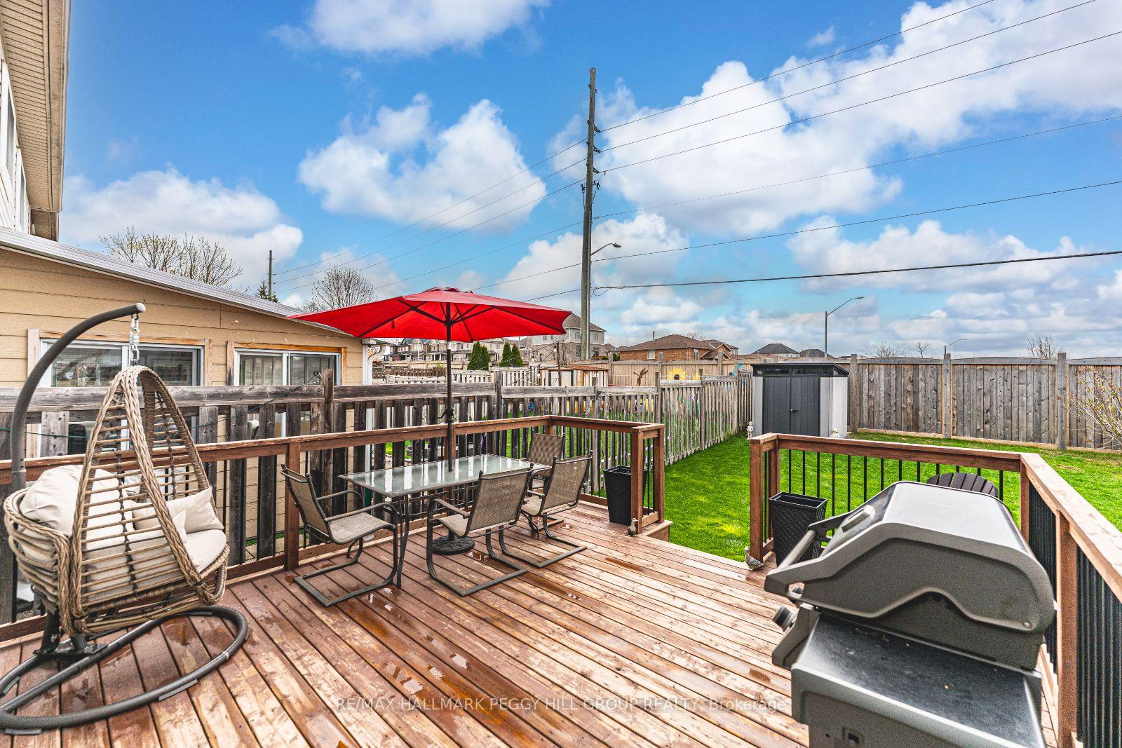 Photo 15 of 147 Nathan Crescent, Barrie, Painswick South — HOMEH