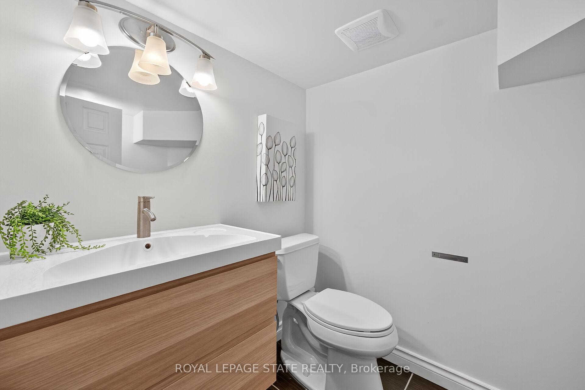 Photo 25 of 76 Wycliffe Avenue, Hamilton, Centremount — HOMEH