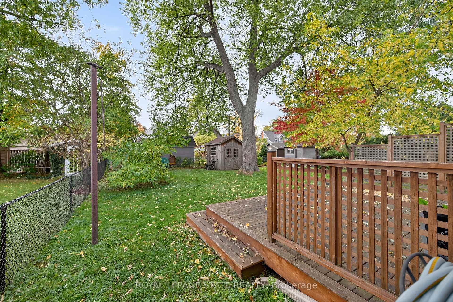 Photo 30 of 76 Wycliffe Avenue, Hamilton, Centremount — HOMEH