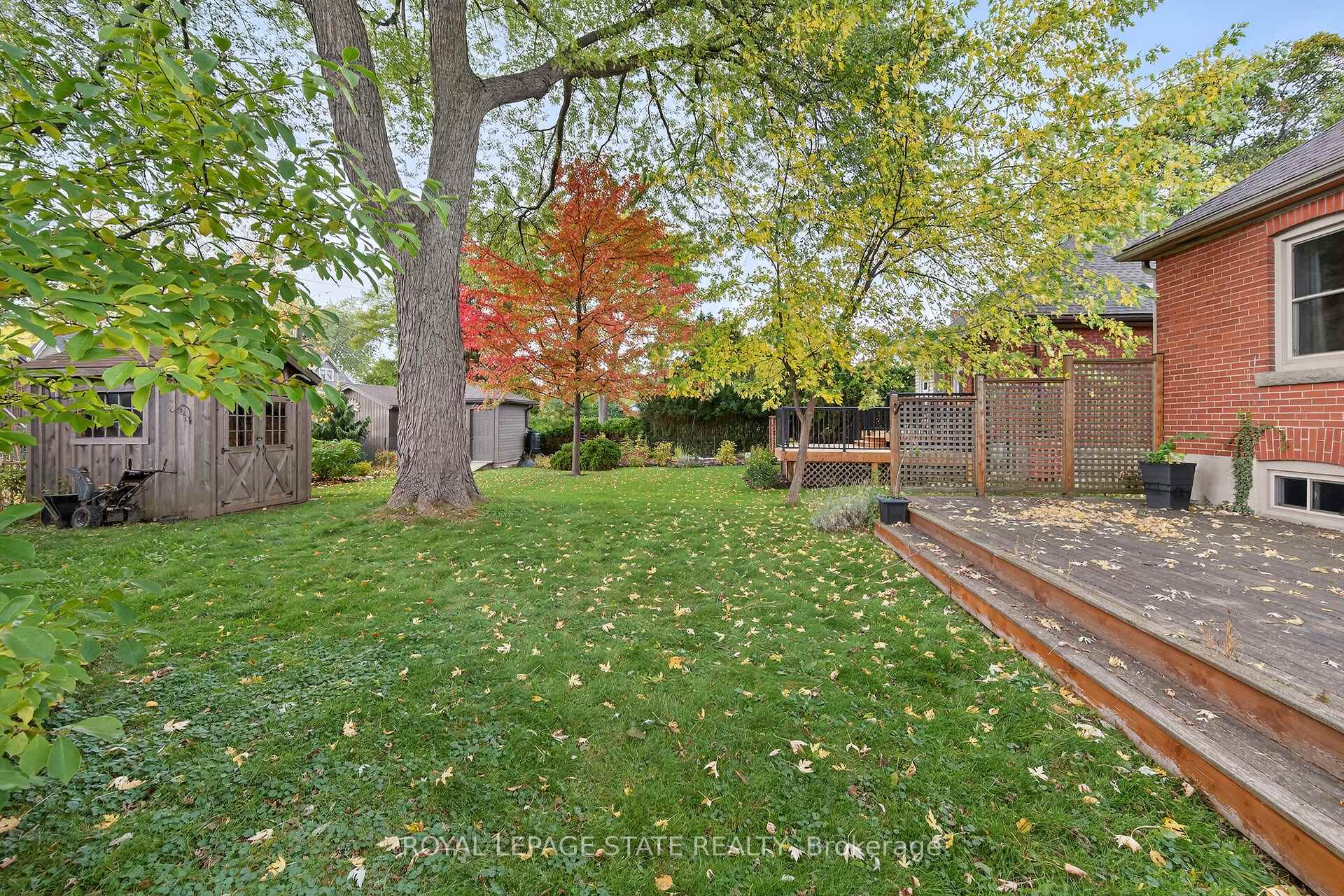 Photo 34 of 76 Wycliffe Avenue, Hamilton, Centremount — HOMEH