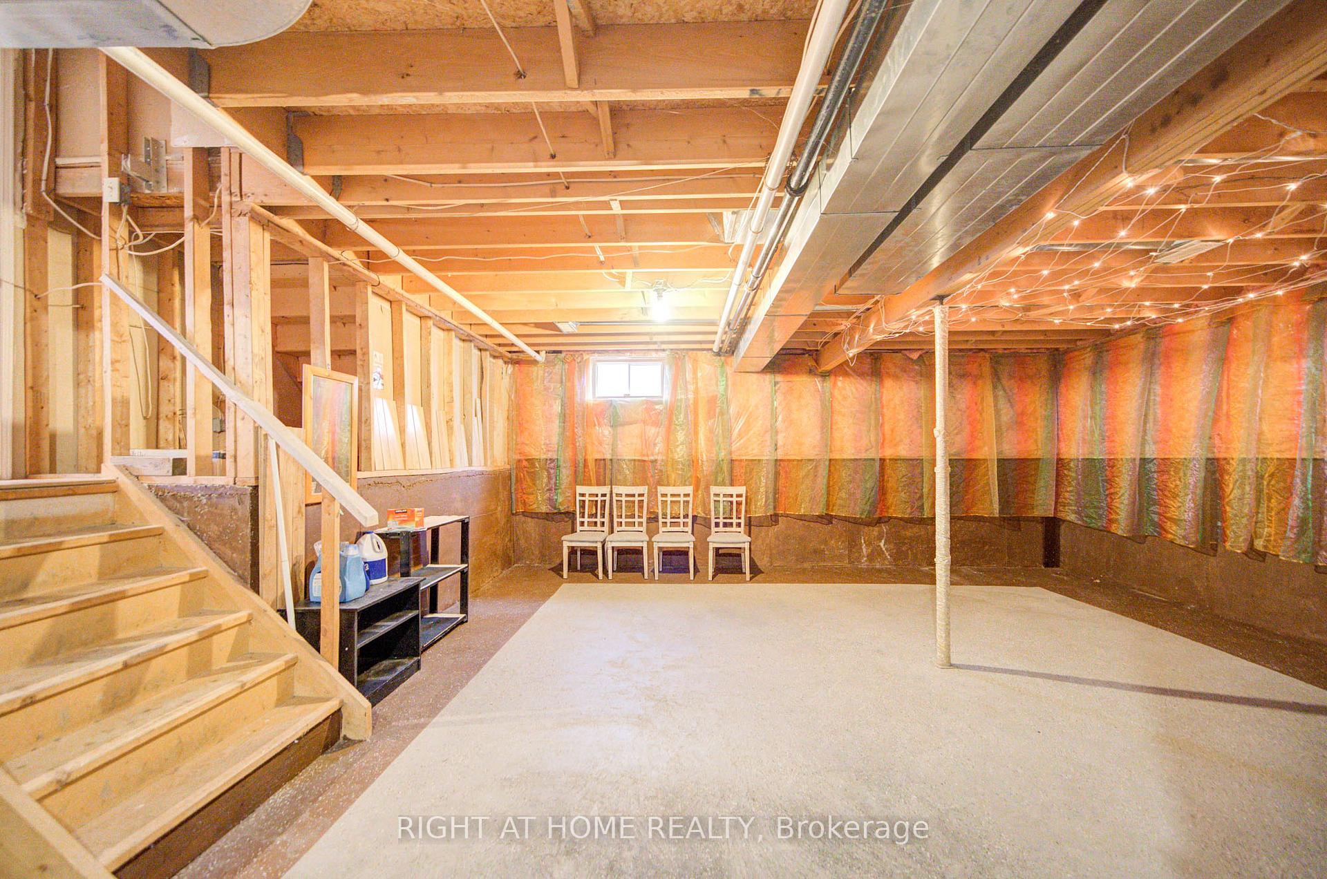 Photo 30 of 52 Rosenfeld Drive, Barrie, Grove East — HOMEH