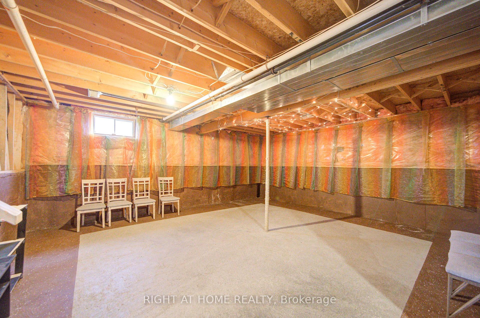 Photo 31 of 52 Rosenfeld Drive, Barrie, Grove East — HOMEH