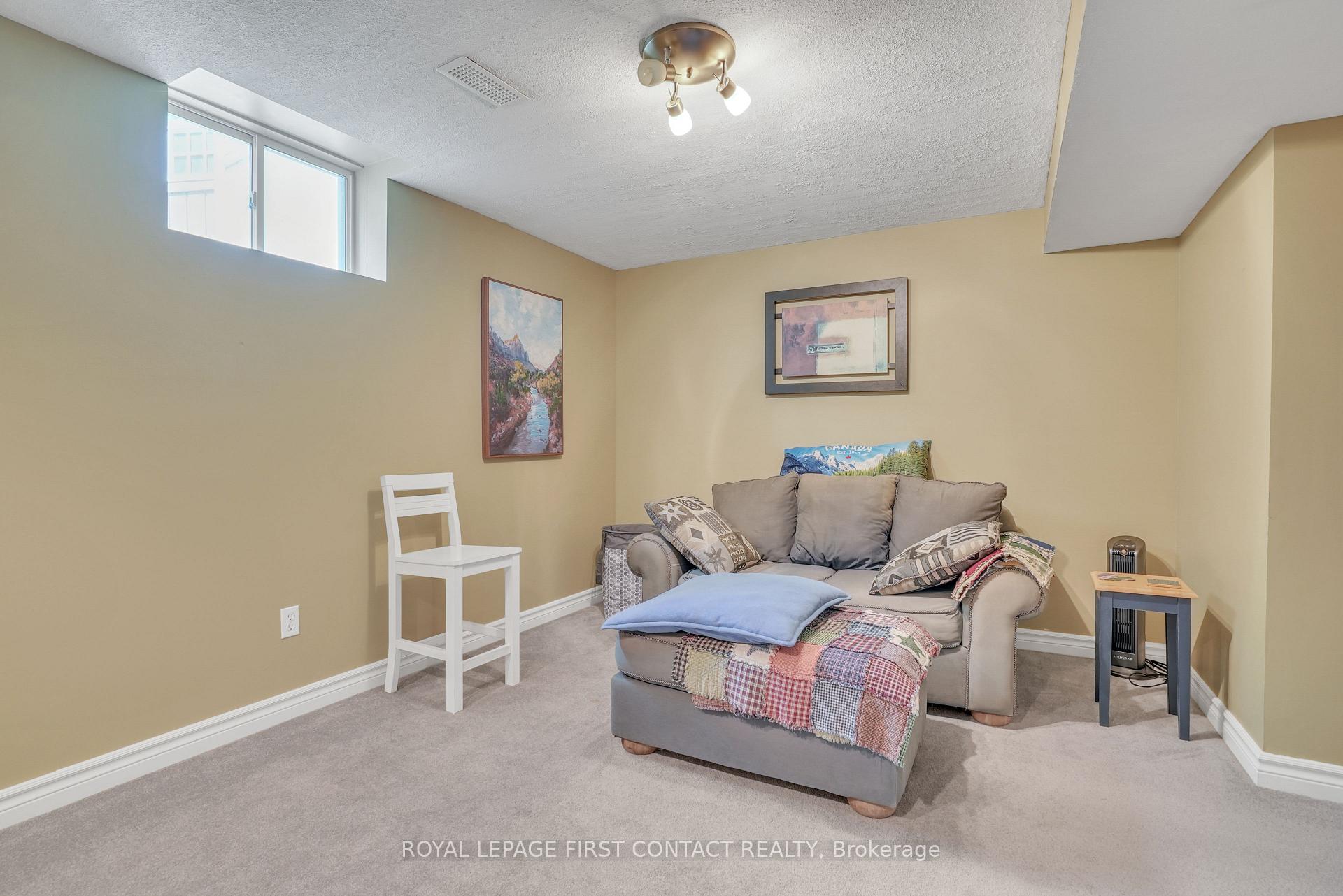 Photo 37 of 28 Carley Crescent, Barrie, Painswick South — HOMEH