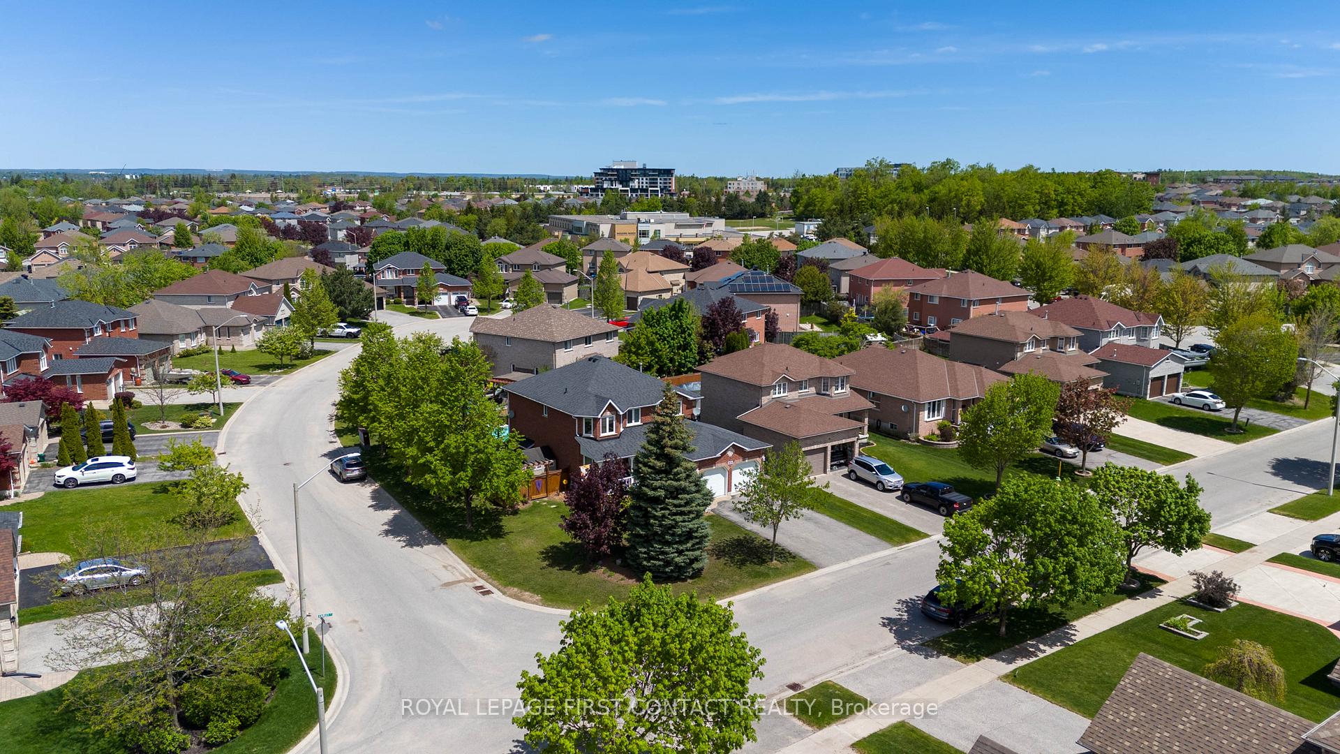 Photo 46 of 28 Carley Crescent, Barrie, Painswick South — HOMEH