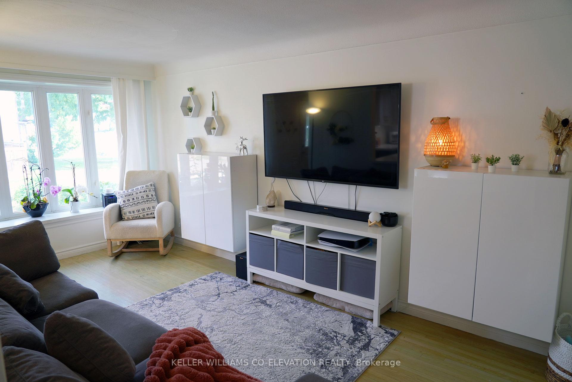 Photo 9 of 5 Mountain Avenue N, Hamilton, Stoney Creek — HOMEH