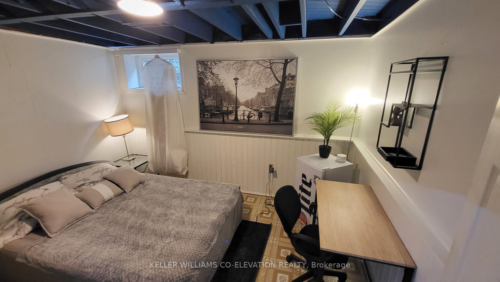 Photo 21 of 5 Mountain Avenue N, Hamilton, Stoney Creek — HOMEH