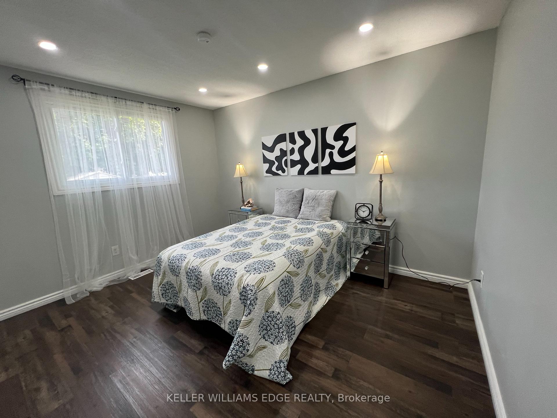 Photo 20 of 228 Lawnhurst Court, Hamilton, Lawfield — HOMEH