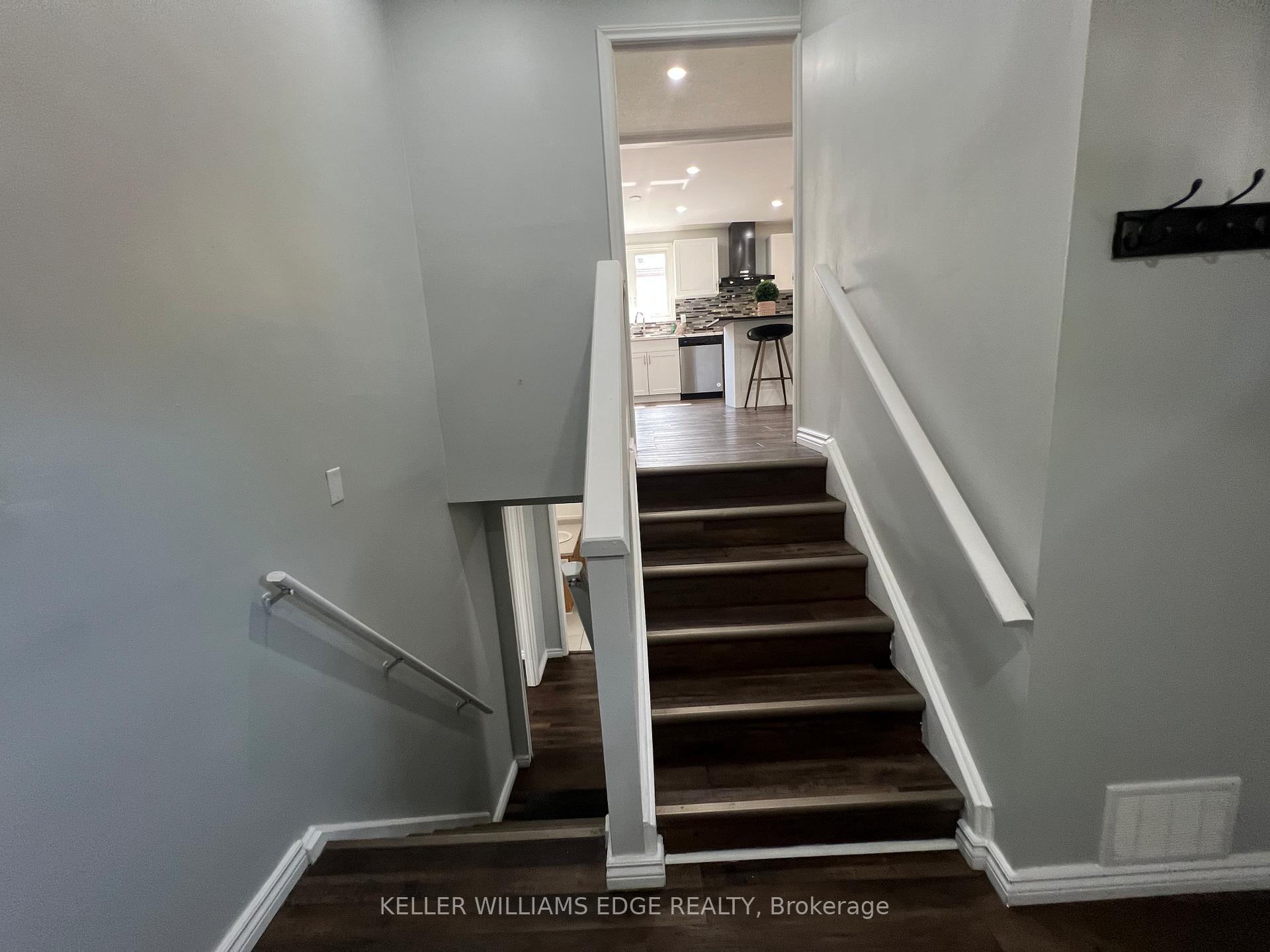 Photo 28 of 228 Lawnhurst Court, Hamilton, Lawfield — HOMEH
