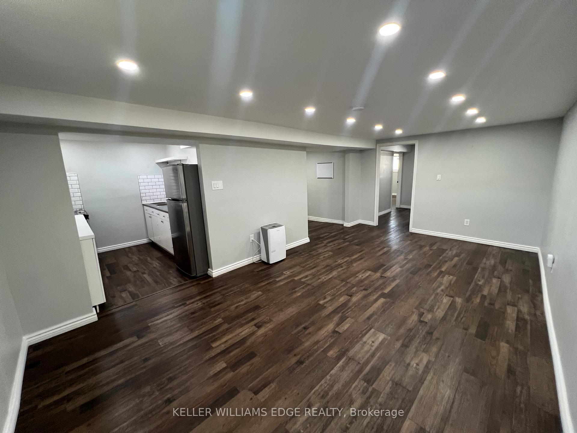 Photo 29 of 228 Lawnhurst Court, Hamilton, Lawfield — HOMEH