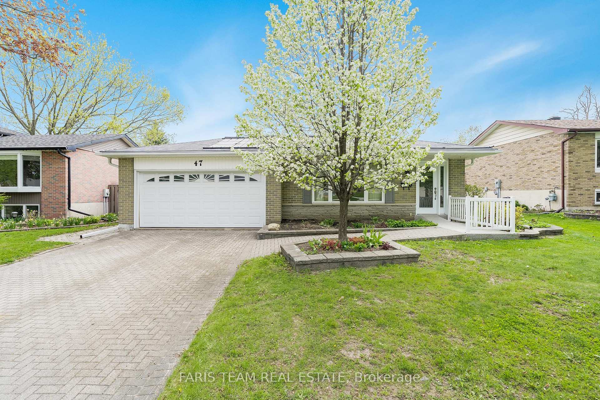 Photo 1 of 47 Briar Road, Barrie, Allandale Heights — HOMEH