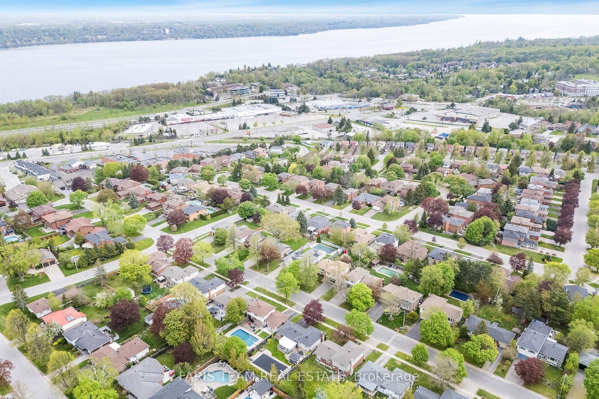 Photo 25 of 47 Briar Road, Barrie, Allandale Heights — HOMEH