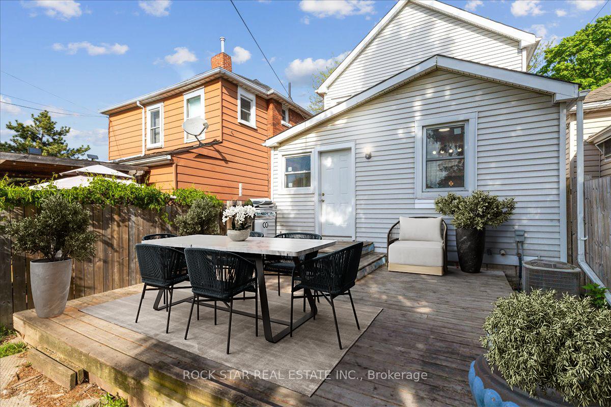 Photo 43 of 223 Weir Street N, Hamilton, Homeside — HOMEH