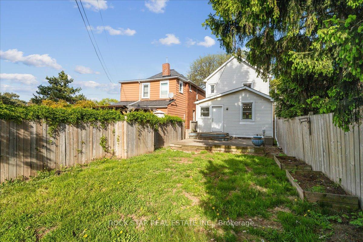 Photo 47 of 223 Weir Street N, Hamilton, Homeside — HOMEH