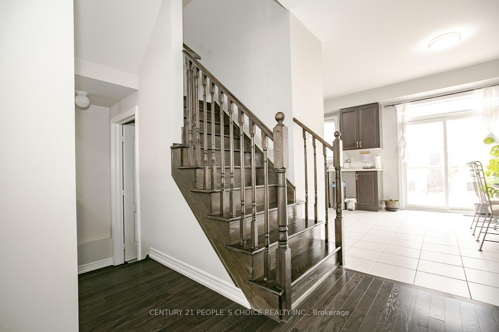 Photo 6 of 85 Sea Drifter Crescent, Brampton, Bram East — HOMEH