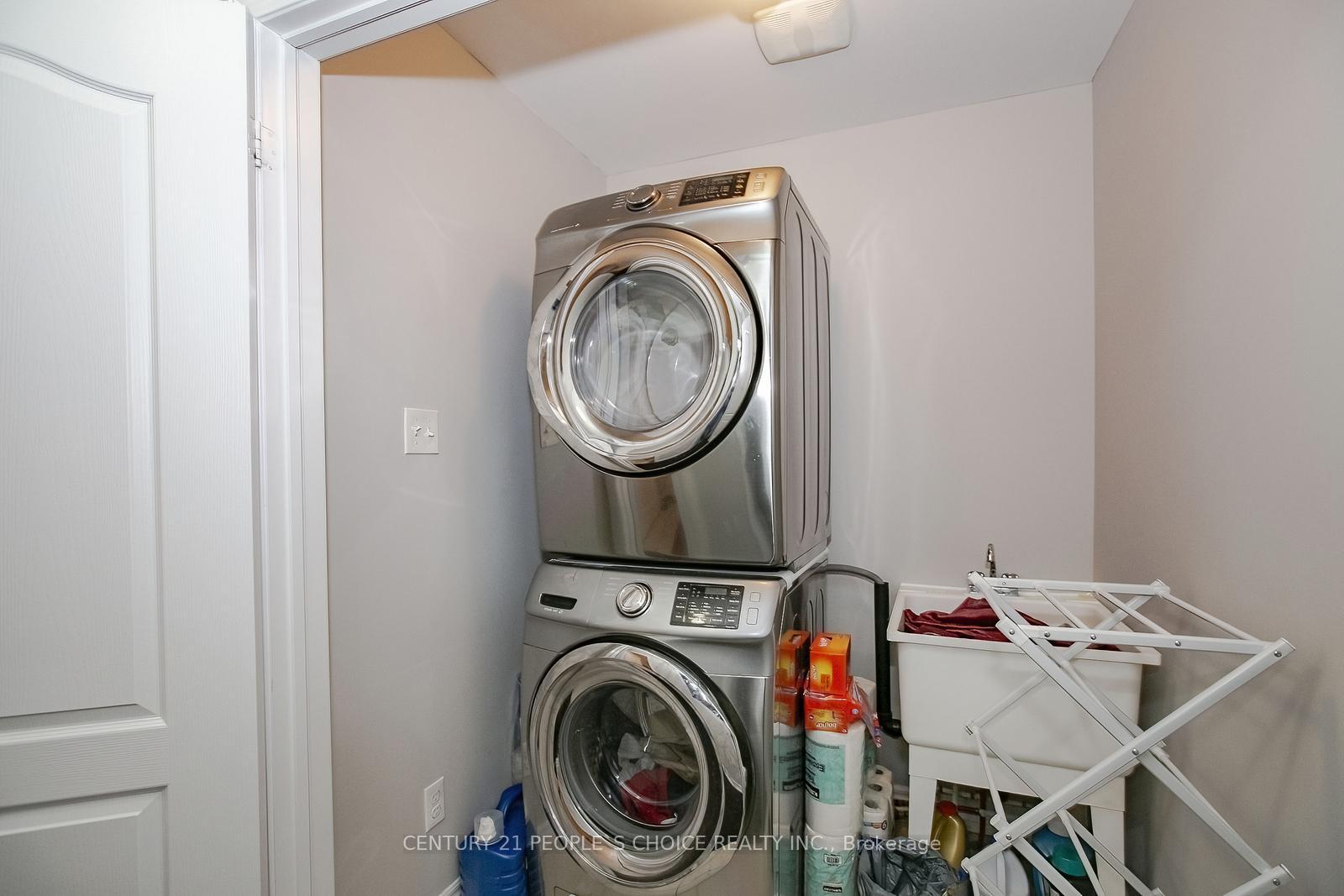 Photo 15 of 85 Sea Drifter Crescent, Brampton, Bram East — HOMEH