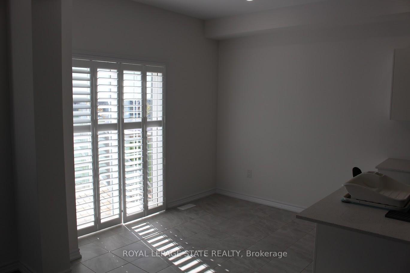 Photo 28 of 44 mccurdy Avenue, Hamilton, Waterdown — HOMEH
