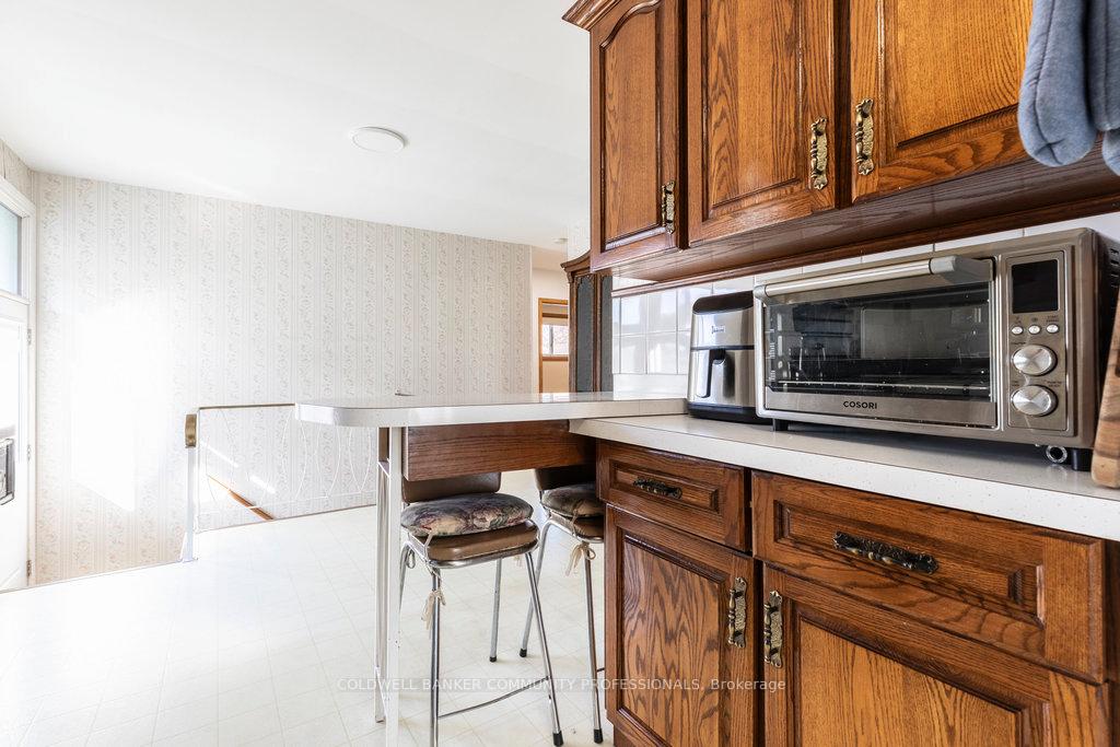 Photo 16 of 112 Nash Road S, Hamilton, Corman — HOMEH