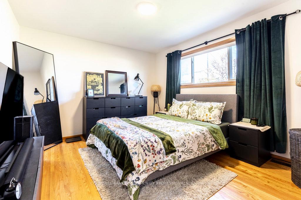 Photo 17 of 112 Nash Road S, Hamilton, Corman — HOMEH