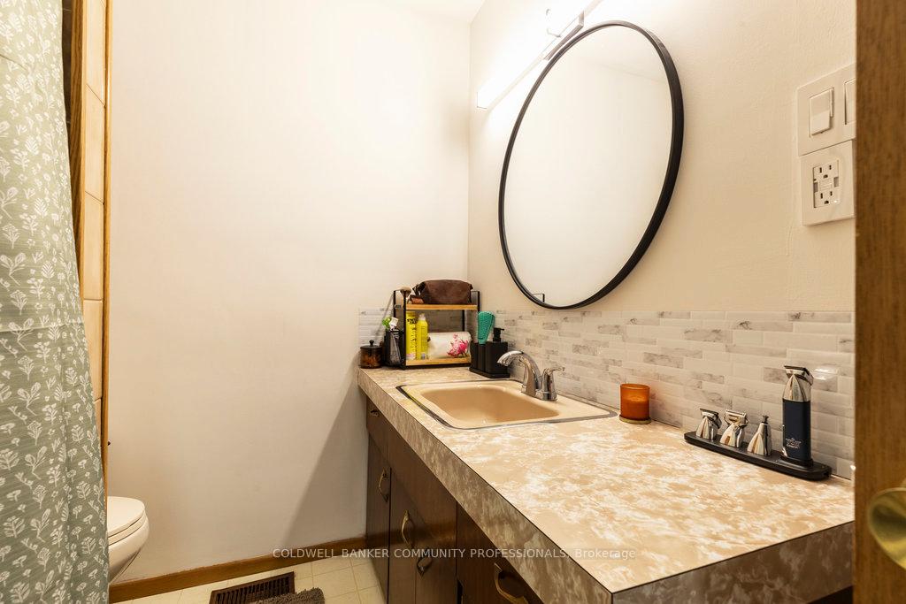 Photo 28 of 112 Nash Road S, Hamilton, Corman — HOMEH