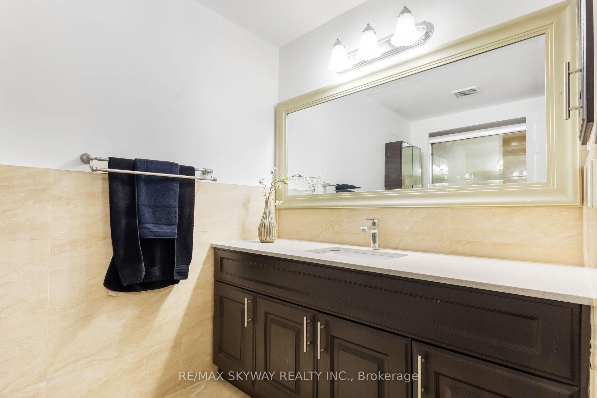 Photo 31 of 94 Sandmere Avenue, Brampton, Heart Lake West — HOMEH