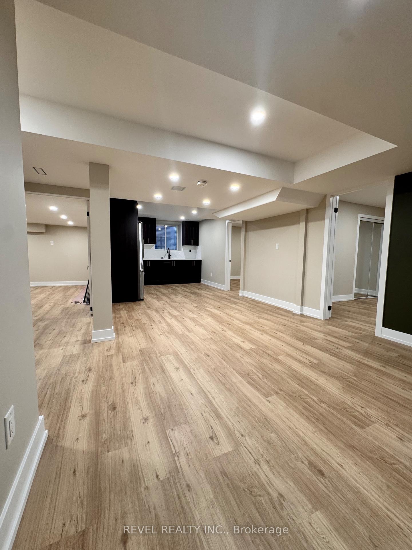 Photo 5 of Unit BASEMENT, 9 Lyndbrook Crescent, Brampton, Bram East — HOMEH
