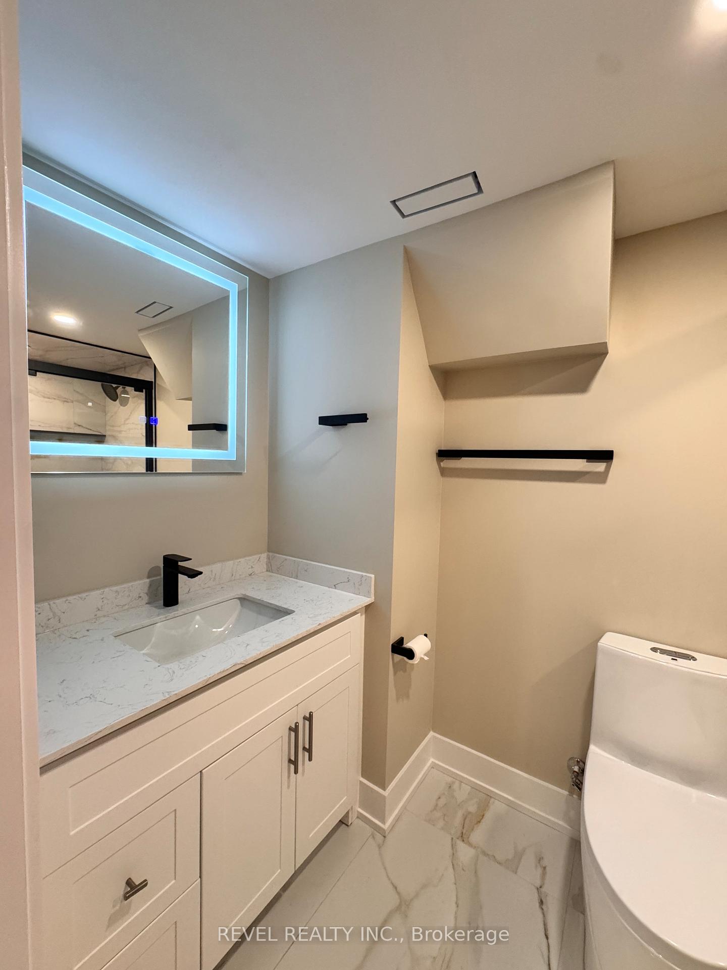 Photo 7 of Unit BASEMENT, 9 Lyndbrook Crescent, Brampton, Bram East — HOMEH