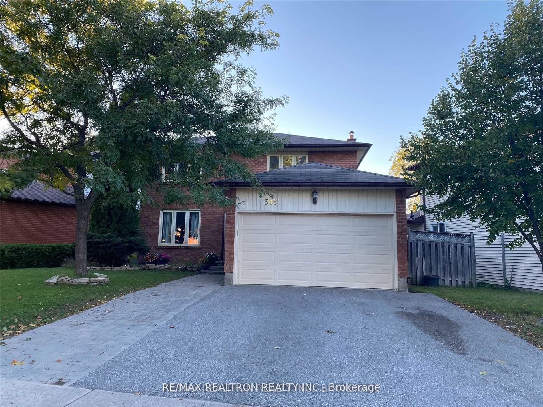 Front of 346 Hickling Trail